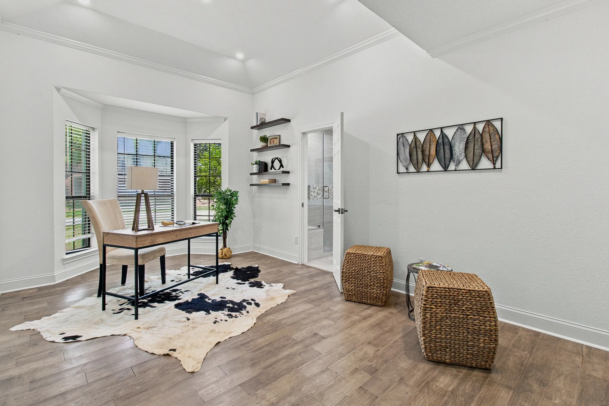 Single Family Residence For Rent in Tarrant County , 450 Ginger Court, Southlake, Texas 76092, 4 Bedroom, 6 Bathroom, 2 Garage spaces, 3,433 Sqft, built in 1983, mls#21250803, Real Estate Agent in Southlake, Homes For Rent in Tarrant county, Homes For Rent in Southlake, Realtor in Southlake Texas, Real Estate Brokerage Independent Realty Texas, Luminita Cordes Realtor