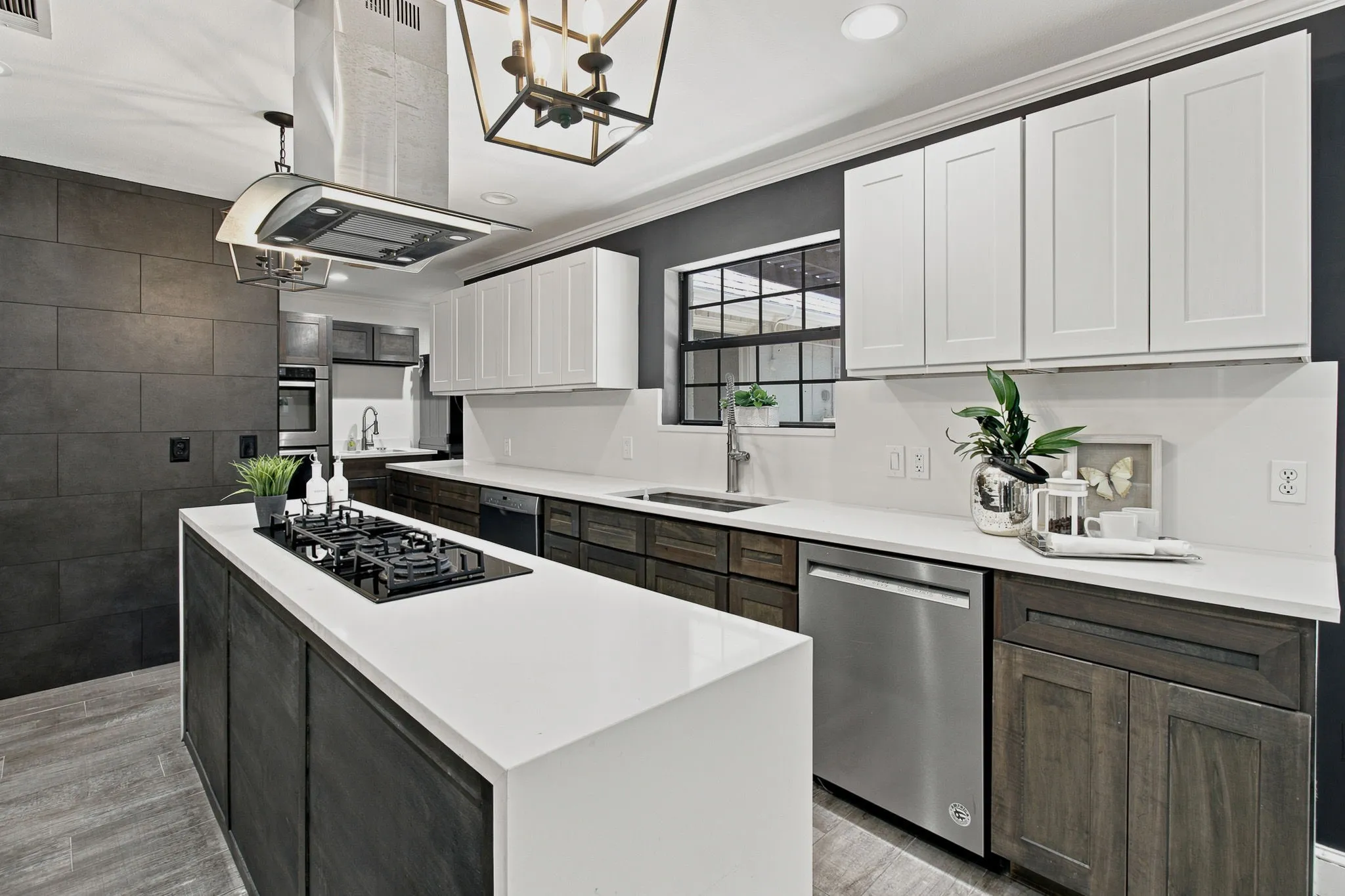 Single Family Residence For Rent in Tarrant County , 450 Ginger Court, Southlake, Texas 76092, 4 Bedroom, 6 Bathroom, 2 Garage spaces, 3,433 Sqft, built in 1983, mls#21250803, Real Estate Agent in Southlake, Homes For Rent in Tarrant county, Homes For Rent in Southlake, Realtor in Southlake Texas, Real Estate Brokerage Independent Realty Texas, Luminita Cordes Realtor