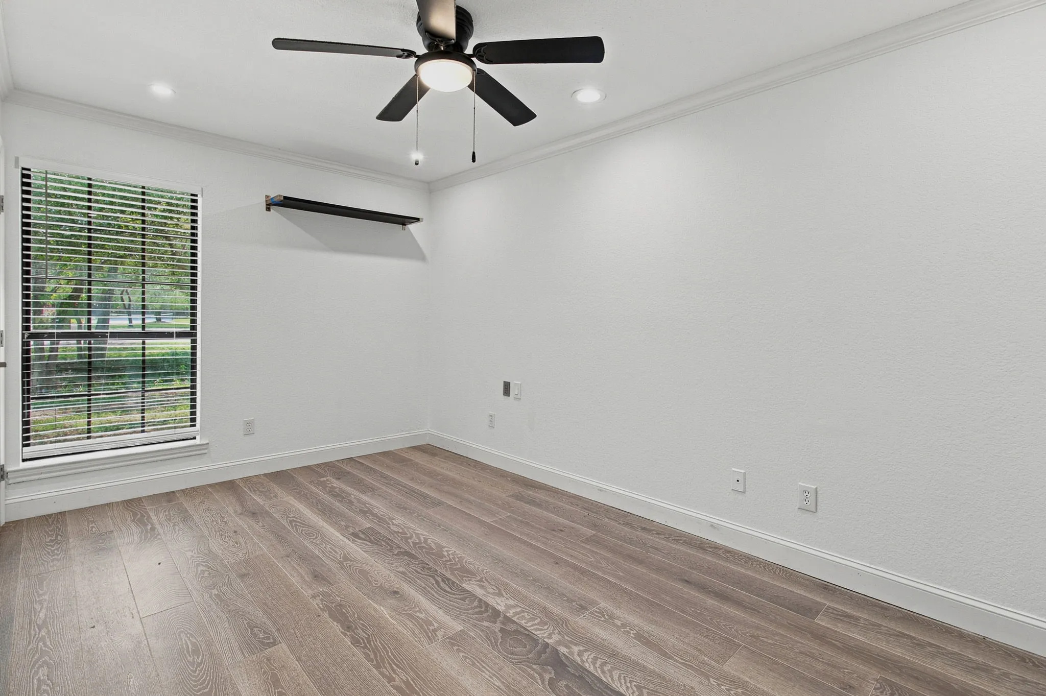 Single Family Residence For Rent in Tarrant County , 450 Ginger Court, Southlake, Texas 76092, 4 Bedroom, 6 Bathroom, 2 Garage spaces, 3,433 Sqft, built in 1983, mls#21250803, Real Estate Agent in Southlake, Homes For Rent in Tarrant county, Homes For Rent in Southlake, Realtor in Southlake Texas, Real Estate Brokerage Independent Realty Texas, Luminita Cordes Realtor