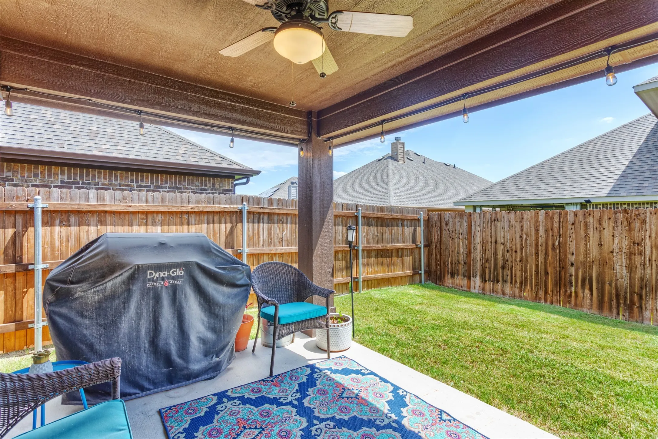 Single Family Residence For Sale in Ellis County , 204 Garden Grove Drive, Waxahachie, Texas 75165, 4 Bedroom, 3 Bathroom, 2 Garage spaces, 2,683 Sqft, built in 2020, mls#21250733, Real Estate Agent in Waxahachie, Homes For Sale in Ellis county, Homes For Sale in Waxahachie, Realtor in Waxahachie Texas, Real Estate Brokerage Independent Realty Texas, Luminita Cordes Realtor
