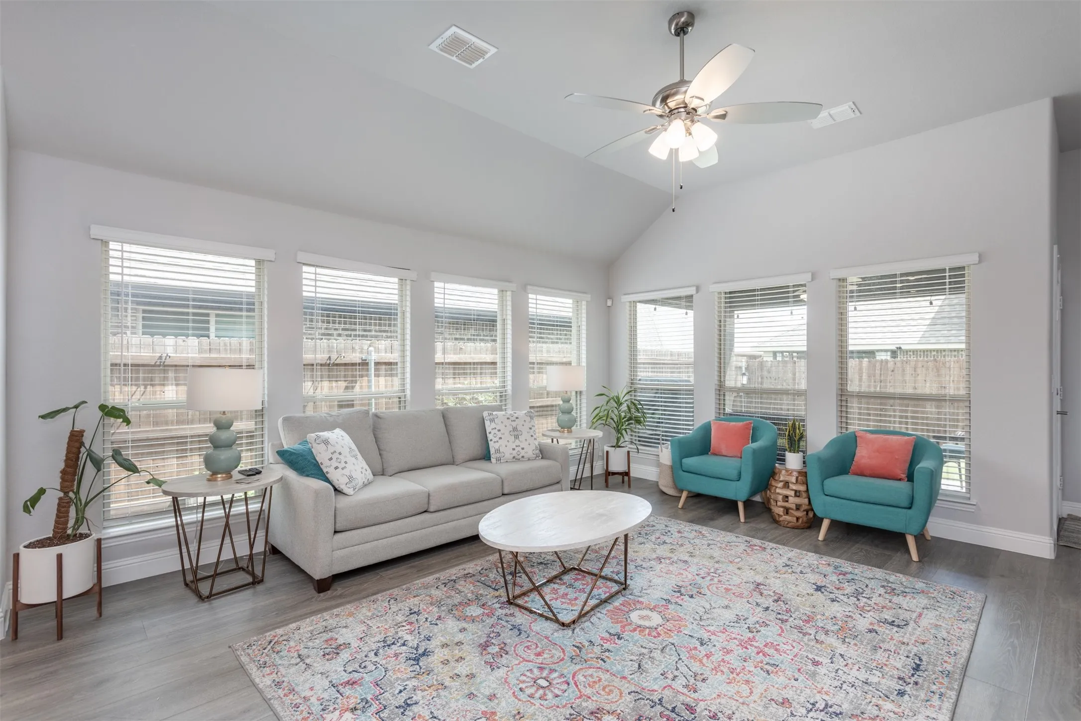 Single Family Residence For Sale in Ellis County , 204 Garden Grove Drive, Waxahachie, Texas 75165, 4 Bedroom, 3 Bathroom, 2 Garage spaces, 2,683 Sqft, built in 2020, mls#21250733, Real Estate Agent in Waxahachie, Homes For Sale in Ellis county, Homes For Sale in Waxahachie, Realtor in Waxahachie Texas, Real Estate Brokerage Independent Realty Texas, Luminita Cordes Realtor