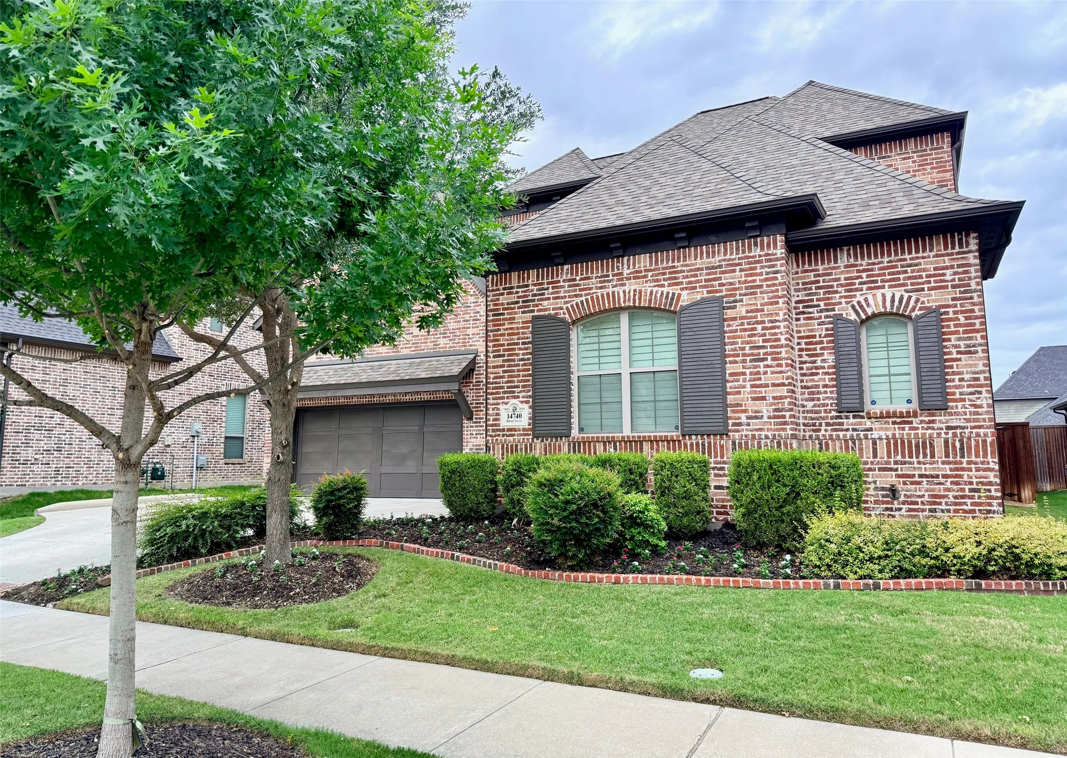 Single Family Residence For Sale in Collin County , 14740 Rollover Pass Lane, Frisco, Texas 75035, 5 Bedroom, 4 Bathroom, 3 Garage spaces, 4,046 Sqft, built in 2017, Price $975,000, mls#21248635, Real Estate Agent in Frisco, Homes For Sale in Collin county, Homes For Sale in Frisco, Realtor in Frisco Texas, Real Estate Brokerage Independent Realty Texas, Luminita Cordes Realtor