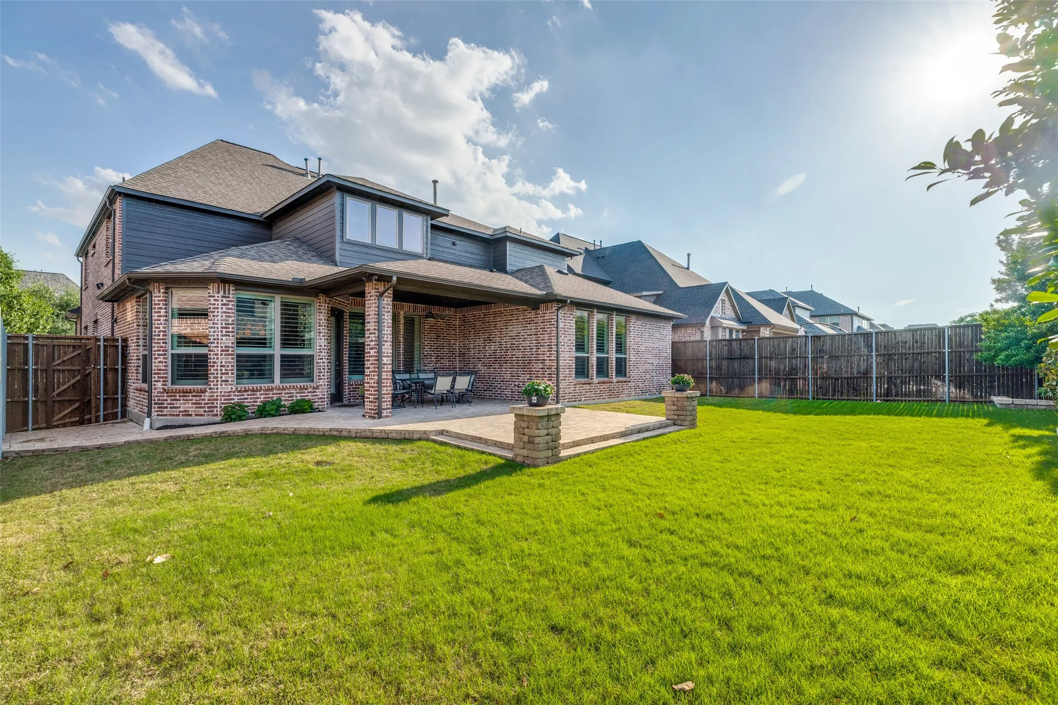 Single Family Residence For Sale in Collin County , 14740 Rollover Pass Lane, Frisco, Texas 75035, 5 Bedroom, 4 Bathroom, 3 Garage spaces, 4,046 Sqft, built in 2017, Price $975,000, mls#21248635, Real Estate Agent in Frisco, Homes For Sale in Collin county, Homes For Sale in Frisco, Realtor in Frisco Texas, Real Estate Brokerage Independent Realty Texas, Luminita Cordes Realtor