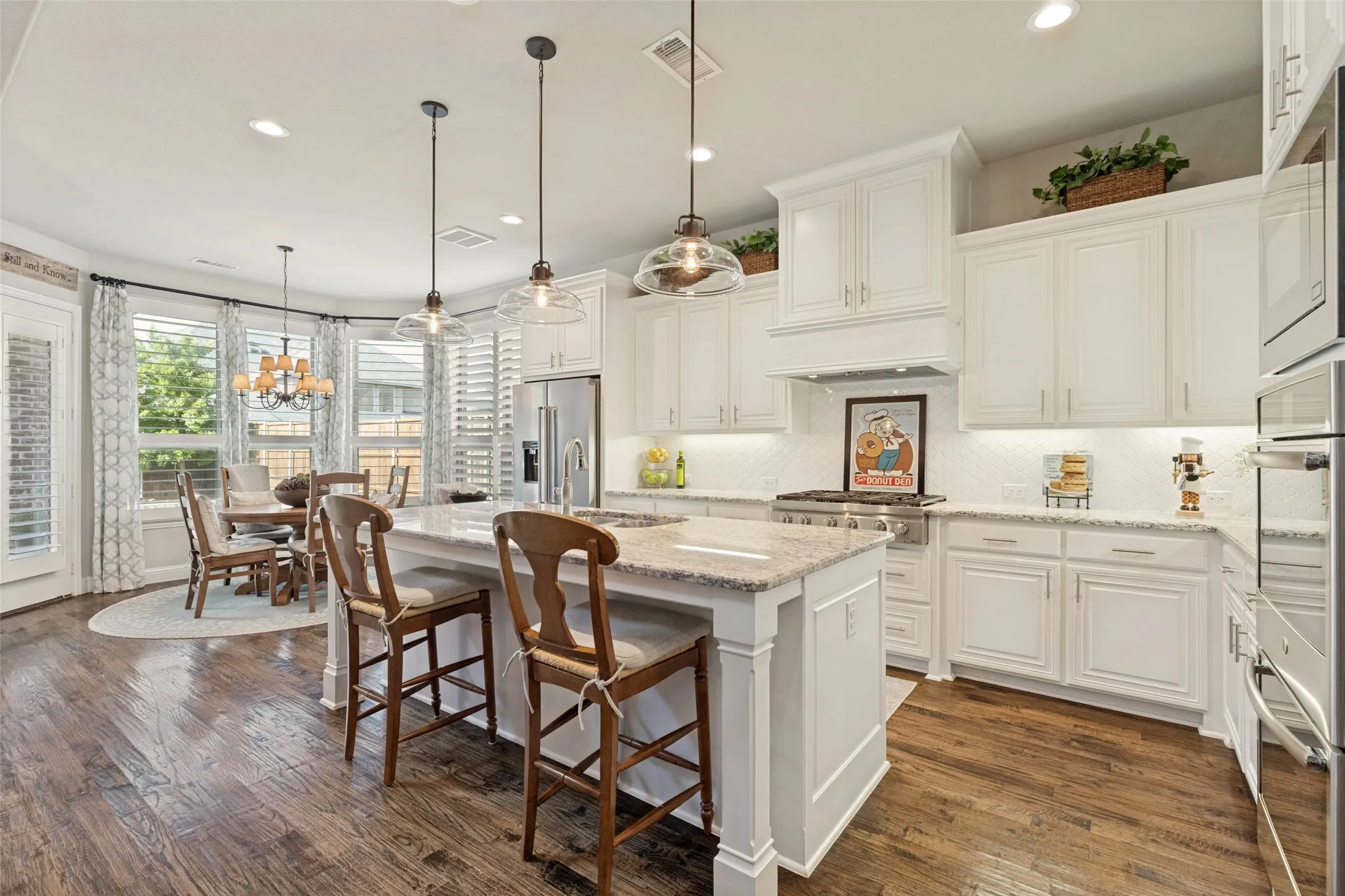 Gas stove-top and Double ovens