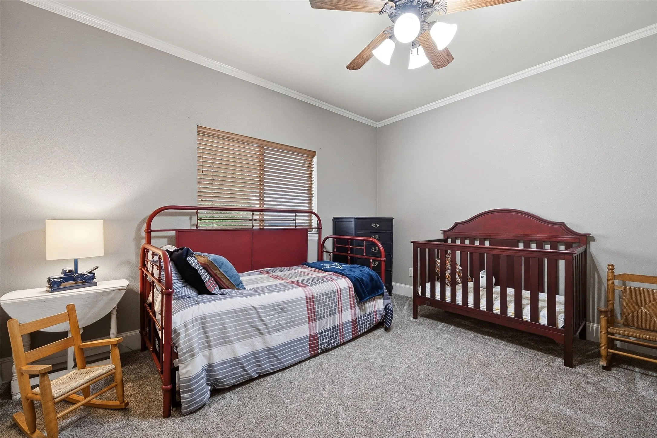 Single Family Residence For Sale in Ellis County , 5241 Plainview Road, Midlothian, Texas 76065, 4 Bedroom, 4 Bathroom, 2 Garage spaces, 4,183 Sqft, built in 2002, Preowned, mls#21246734, Real Estate Agent in Midlothian, Homes For Sale in Ellis county, Homes For Sale in Midlothian, Realtor in Midlothian Texas, Real Estate Brokerage Independent Realty Texas, Luminita Cordes Realtor