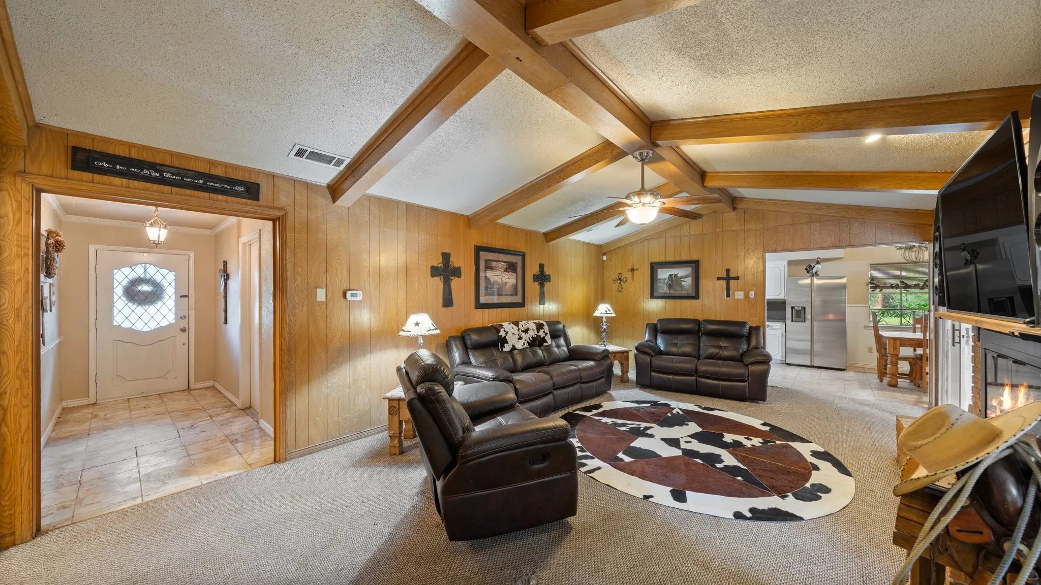 Single Family Residence For Sale in Dallas County , 313 Shadywood Lane, Seagoville, Texas 75159, 4 Bedroom, 2 Bathroom, 3 Garage spaces, 2,448 Sqft, built in 1968, mls#21247225, Real Estate Agent in Seagoville, Homes For Sale in Dallas county, Homes For Sale in Seagoville, Realtor in Seagoville Texas, Real Estate Brokerage Independent Realty Texas, Luminita Cordes Realtor