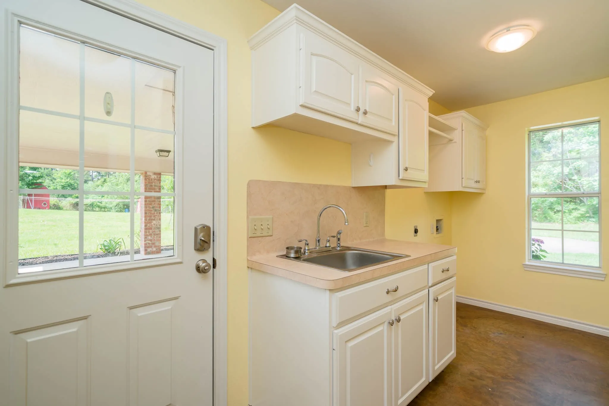 Farm For Sale in Upshur County , 3460 Hawk Road, Diana, Texas 75640, 4 Bedroom, 3 Bathroom, Garage spaces, 2,368 Sqft, built in 2003, Preowned, mls#21251087, Real Estate Agent in Diana, Homes For Sale in Upshur county, Homes For Sale in Diana, Realtor in Diana Texas, Real Estate Brokerage Independent Realty Texas, Luminita Cordes Realtor