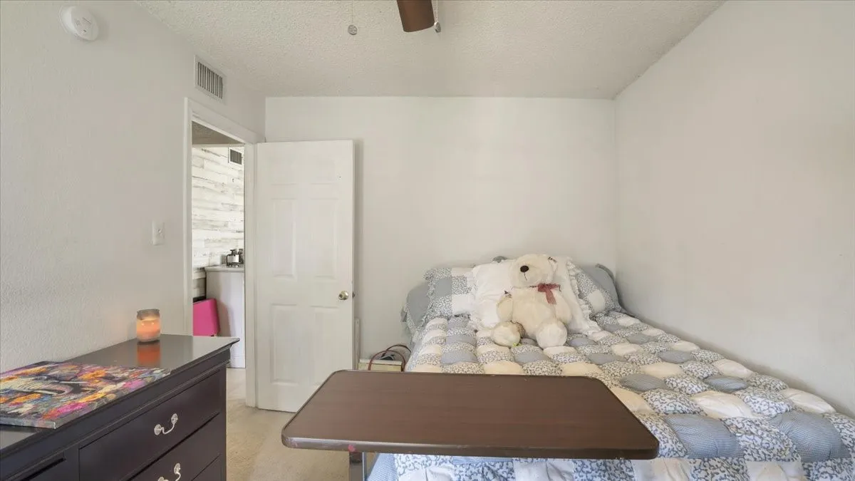 Single Family Residence For Sale in Dallas County , 535 Jean Drive, Seagoville, Texas 75159, 3 Bedroom, 2 Bathroom, 1 Garage spaces, 1,358 Sqft, built in 1994, Preowned, Price $272,000, mls#21250800, Real Estate Agent in Seagoville, Homes For Sale in Dallas county, Homes For Sale in Seagoville, Realtor in Seagoville Texas, Real Estate Brokerage Independent Realty Texas, Luminita Cordes Realtor
