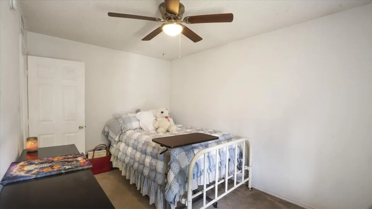 Single Family Residence For Sale in Dallas County , 535 Jean Drive, Seagoville, Texas 75159, 3 Bedroom, 2 Bathroom, 1 Garage spaces, 1,358 Sqft, built in 1994, Preowned, Price $272,000, mls#21250800, Real Estate Agent in Seagoville, Homes For Sale in Dallas county, Homes For Sale in Seagoville, Realtor in Seagoville Texas, Real Estate Brokerage Independent Realty Texas, Luminita Cordes Realtor