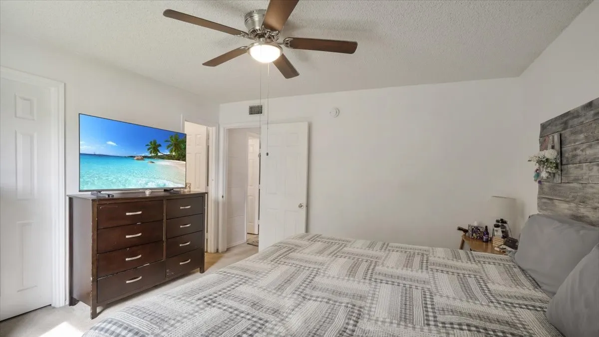 Single Family Residence For Sale in Dallas County , 535 Jean Drive, Seagoville, Texas 75159, 3 Bedroom, 2 Bathroom, 1 Garage spaces, 1,358 Sqft, built in 1994, Preowned, Price $272,000, mls#21250800, Real Estate Agent in Seagoville, Homes For Sale in Dallas county, Homes For Sale in Seagoville, Realtor in Seagoville Texas, Real Estate Brokerage Independent Realty Texas, Luminita Cordes Realtor
