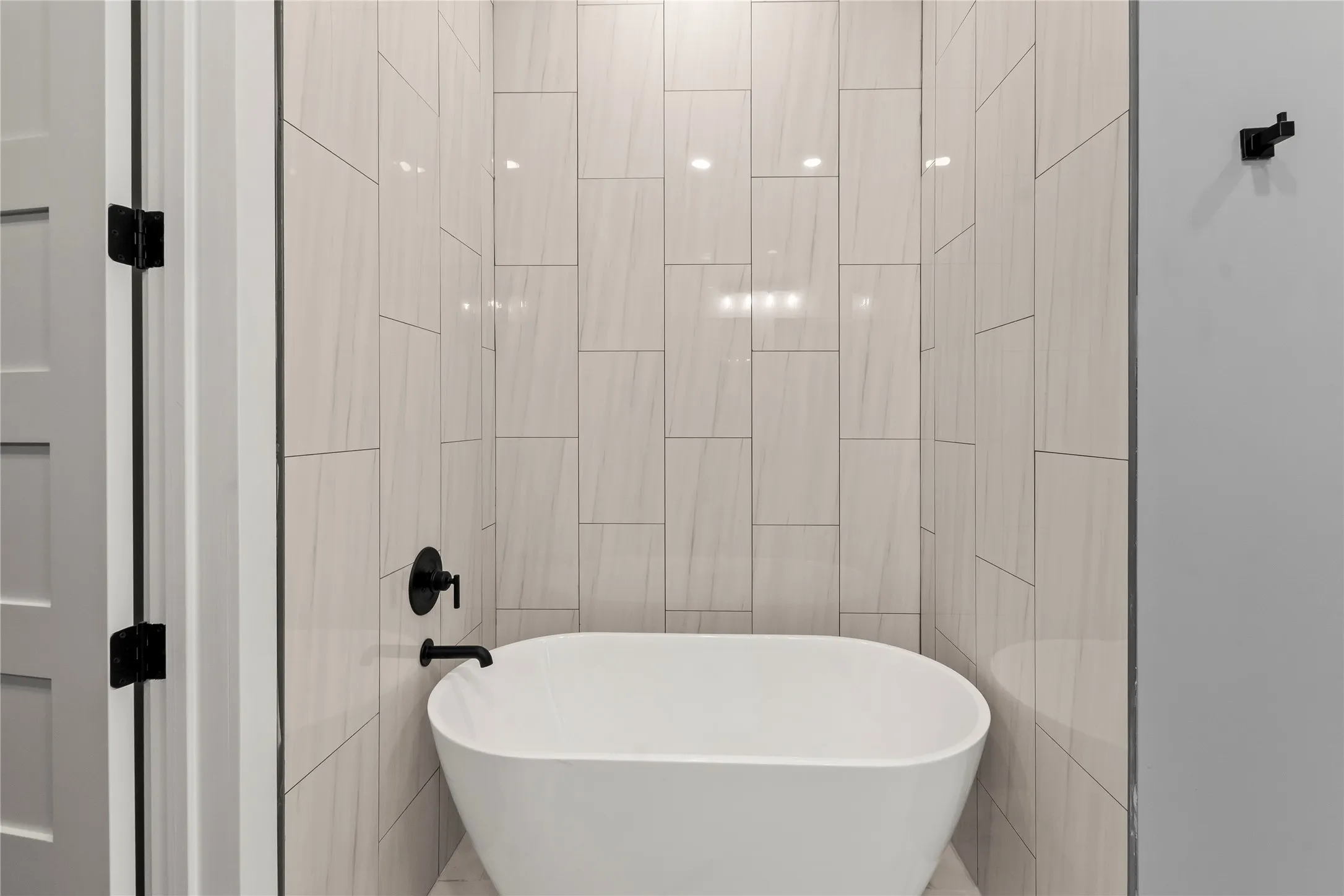 Soaking Tub