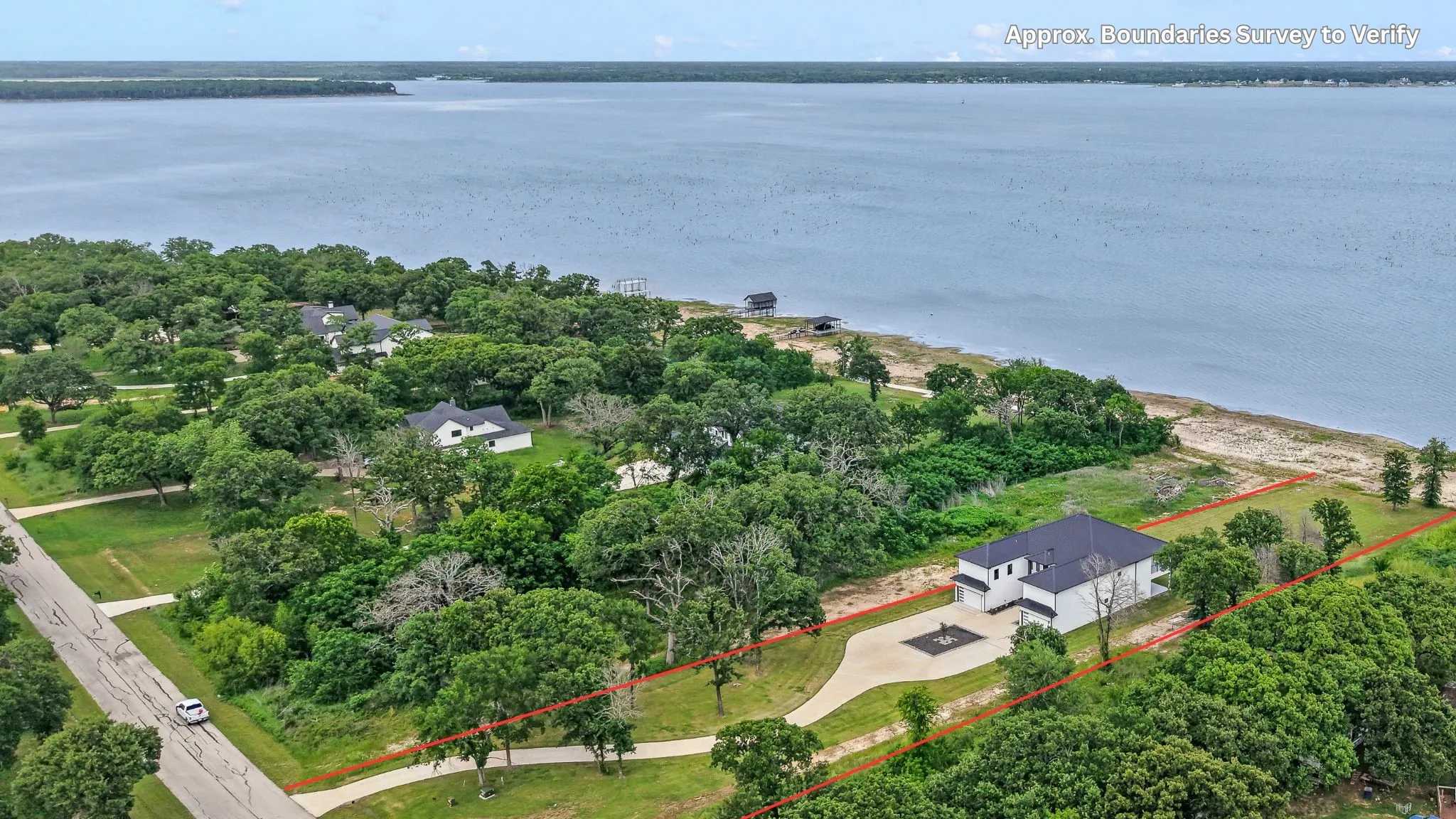 Single Family Residence For Sale in Kaufman County , 8983 Southern Shore Court, Kemp, Texas 75143, 5 Bedrooms, 6 Bathrooms, 4 Garage spaces, 5,000 Sqft, built in 2024, New Construction - Complete, Price $1,800,000, mls#21249792, Real Estate Agent in Kemp, Homes For Sale in Kaufman county, Homes For Sale in Kemp, Realtor in Kemp Texas, Real Estate Brokerage Independent Realty Texas, Luminita Cordes Realtor