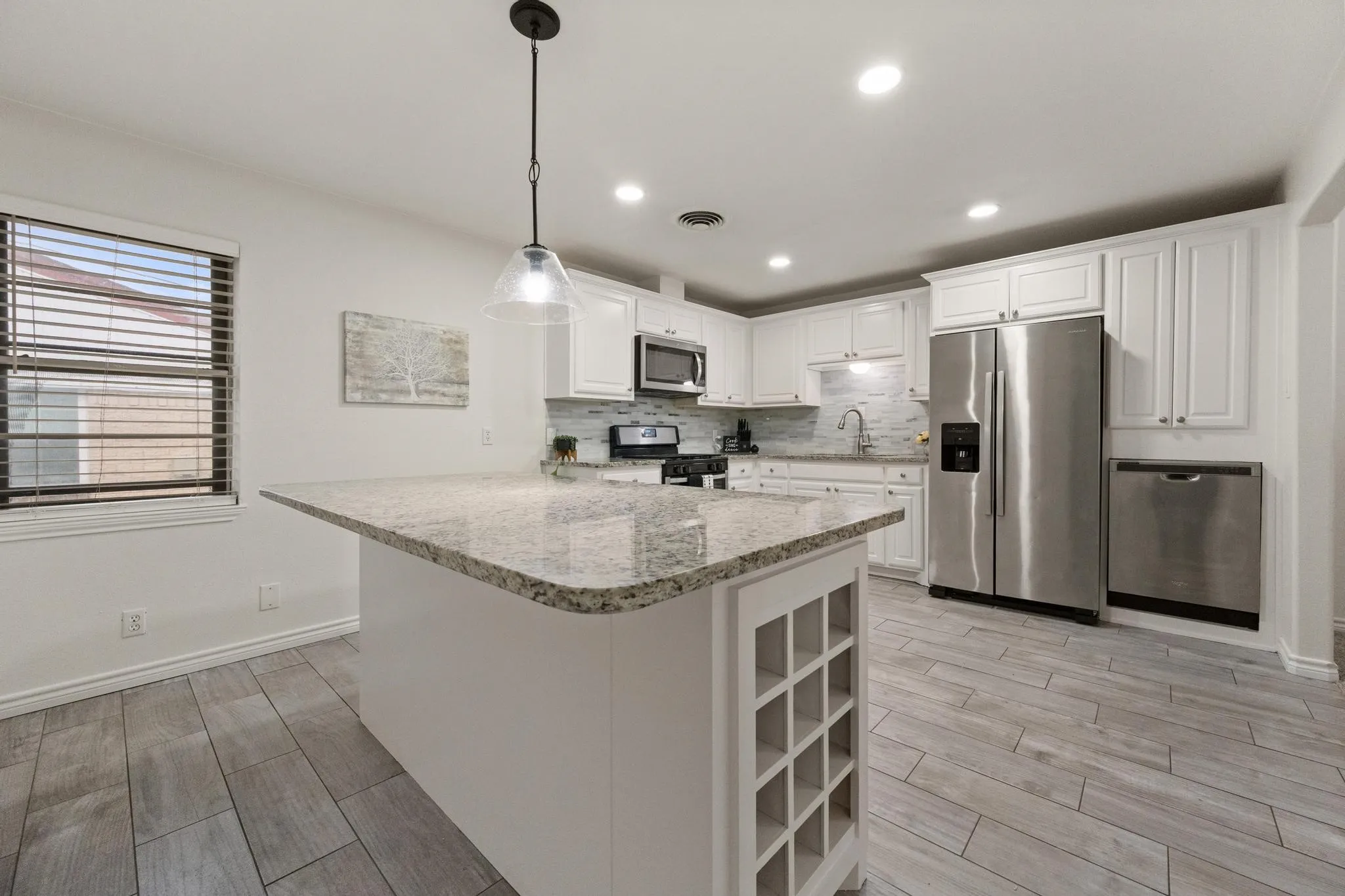 Plenty of room for bar stools under island counter