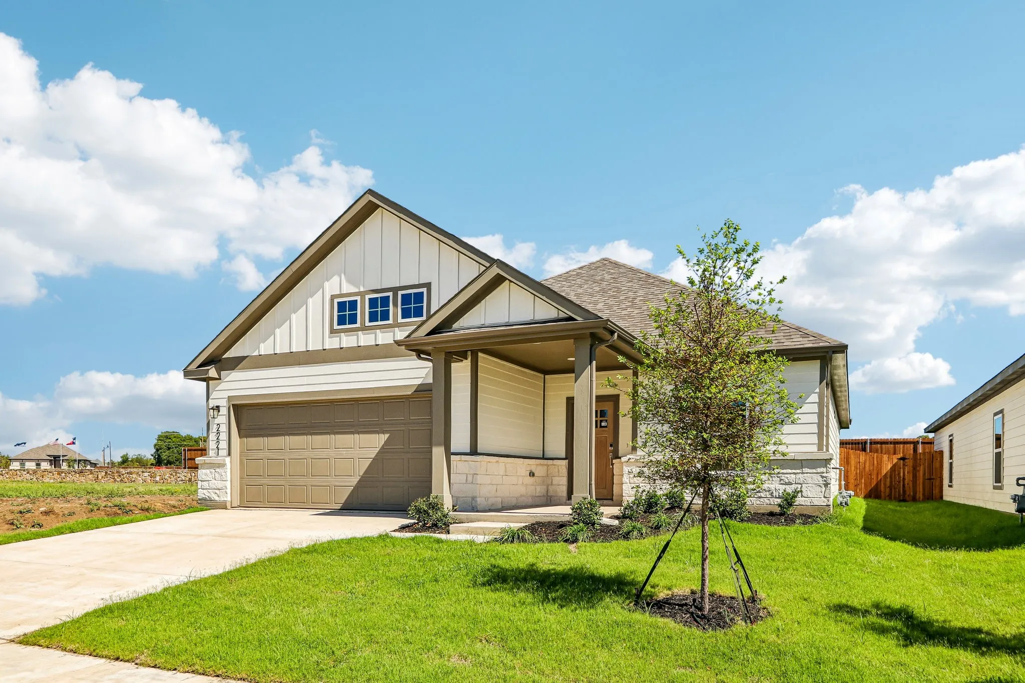 Single Family Residence For Sale in Grayson County , 2221 Trailside Drive, Sherman, Texas 75092, 3 Bedroom, 2 Bathroom, 2 Garage spaces, 1,786 Sqft, built in 2026, New Construction - Incomplete, mls#21251210, Real Estate Agent in Sherman, Homes For Sale in Grayson county, Homes For Sale in Sherman, Realtor in Sherman Texas, Real Estate Brokerage Independent Realty Texas, Luminita Cordes Realtor