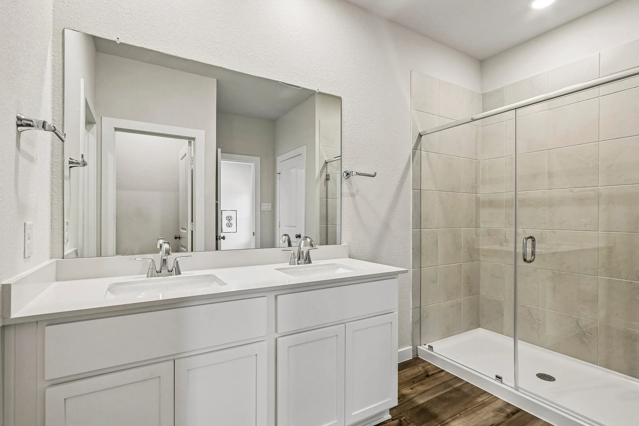 Single Family Residence For Sale in Grayson County , 2221 Trailside Drive, Sherman, Texas 75092, 3 Bedroom, 2 Bathroom, 2 Garage spaces, 1,786 Sqft, built in 2026, New Construction - Incomplete, mls#21251210, Real Estate Agent in Sherman, Homes For Sale in Grayson county, Homes For Sale in Sherman, Realtor in Sherman Texas, Real Estate Brokerage Independent Realty Texas, Luminita Cordes Realtor