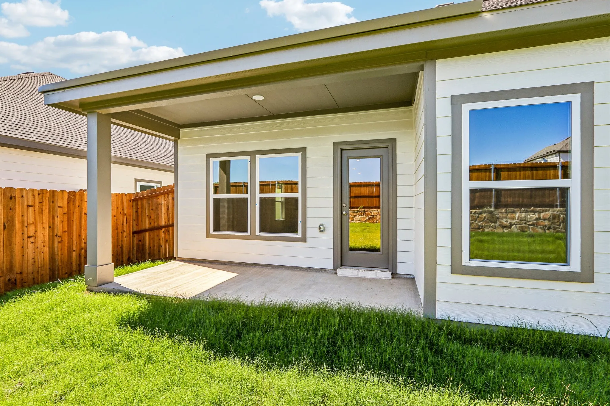 Single Family Residence For Sale in Grayson County , 2221 Trailside Drive, Sherman, Texas 75092, 3 Bedroom, 2 Bathroom, 2 Garage spaces, 1,786 Sqft, built in 2026, New Construction - Incomplete, mls#21251210, Real Estate Agent in Sherman, Homes For Sale in Grayson county, Homes For Sale in Sherman, Realtor in Sherman Texas, Real Estate Brokerage Independent Realty Texas, Luminita Cordes Realtor