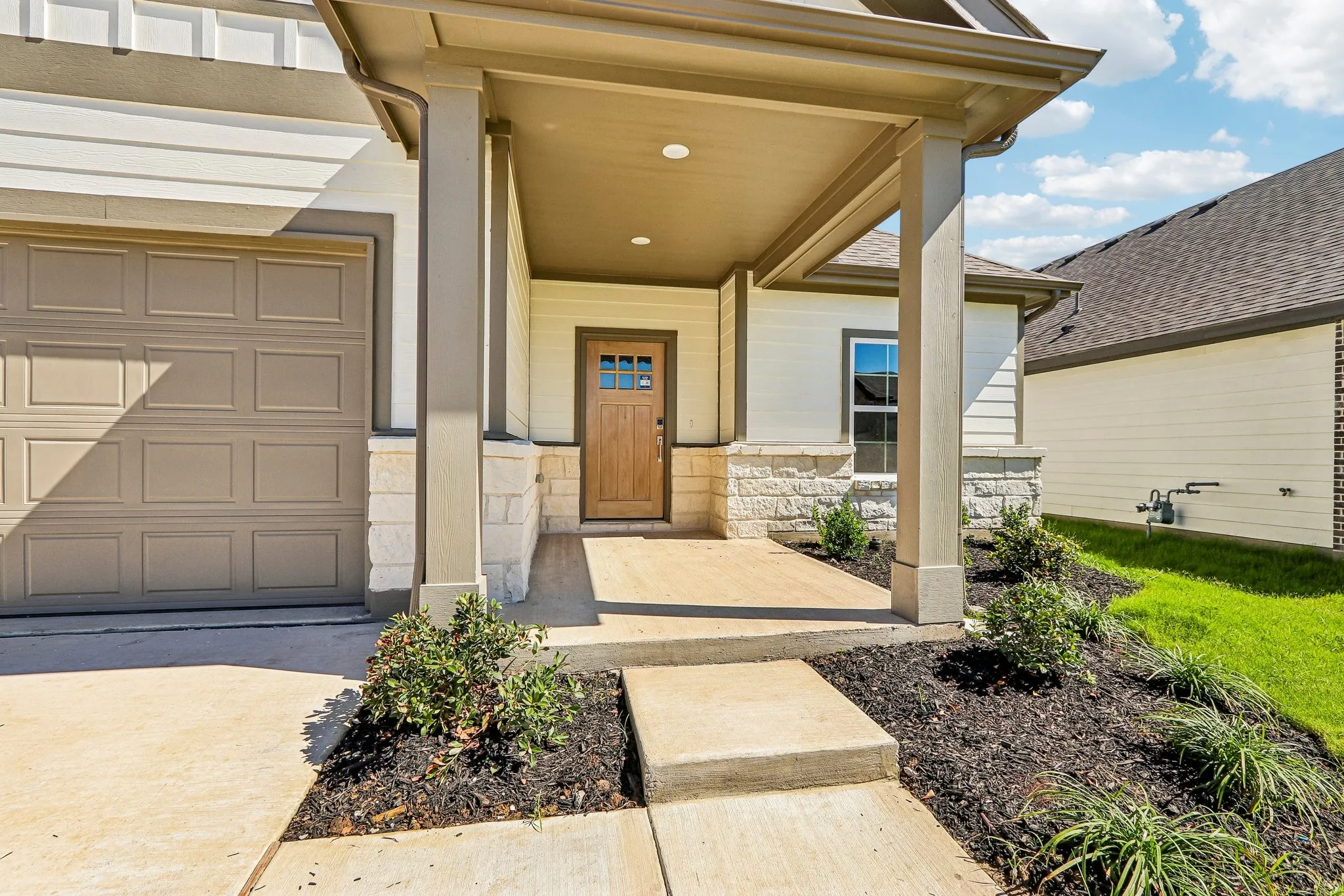 Single Family Residence For Sale in Grayson County , 2221 Trailside Drive, Sherman, Texas 75092, 3 Bedroom, 2 Bathroom, 2 Garage spaces, 1,786 Sqft, built in 2026, New Construction - Incomplete, mls#21251210, Real Estate Agent in Sherman, Homes For Sale in Grayson county, Homes For Sale in Sherman, Realtor in Sherman Texas, Real Estate Brokerage Independent Realty Texas, Luminita Cordes Realtor