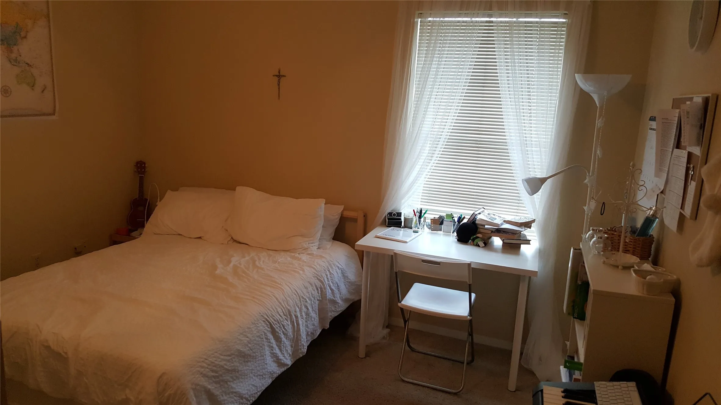 Bedroom featuring neutral-toned walls