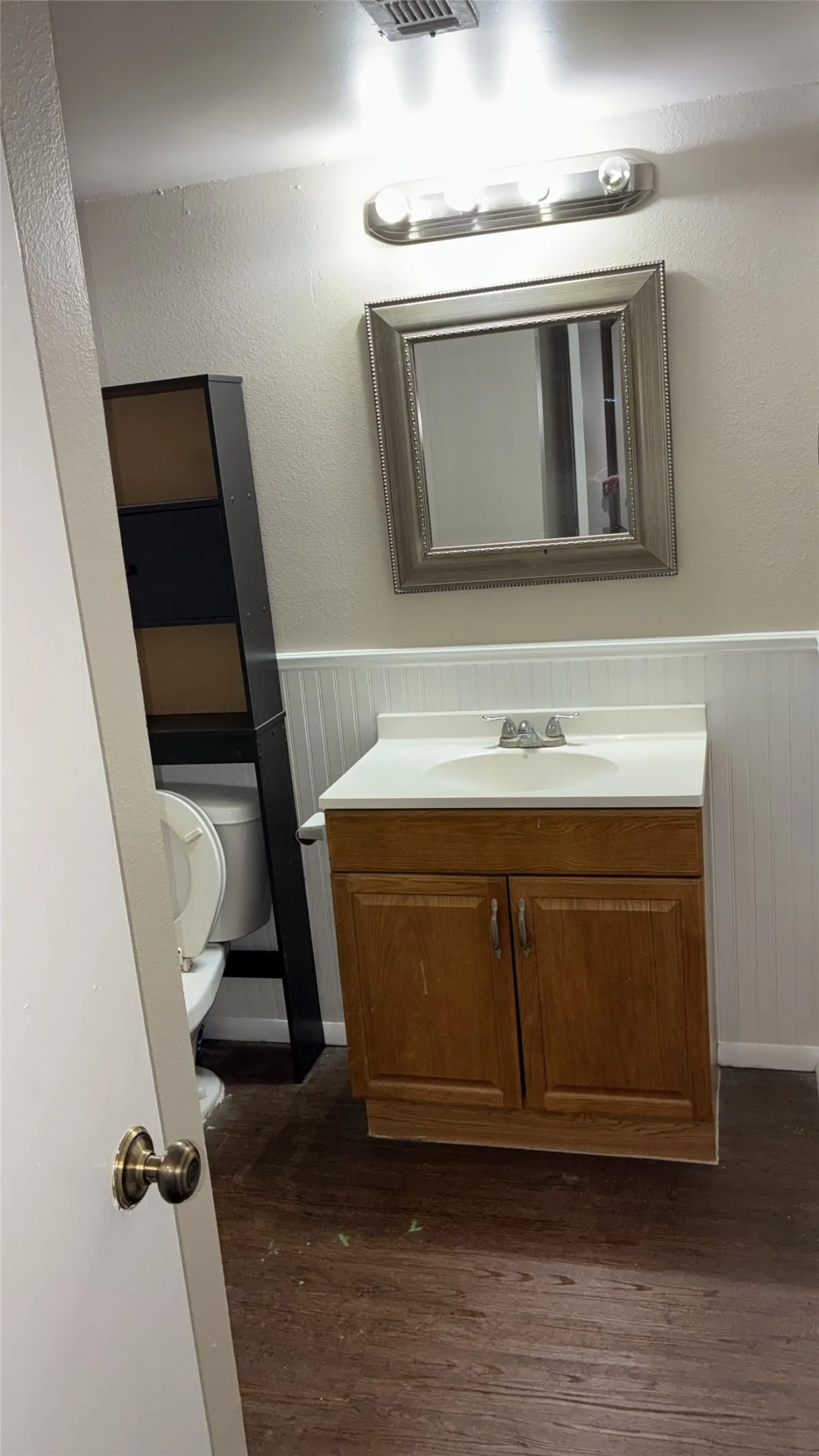2nd bath sink