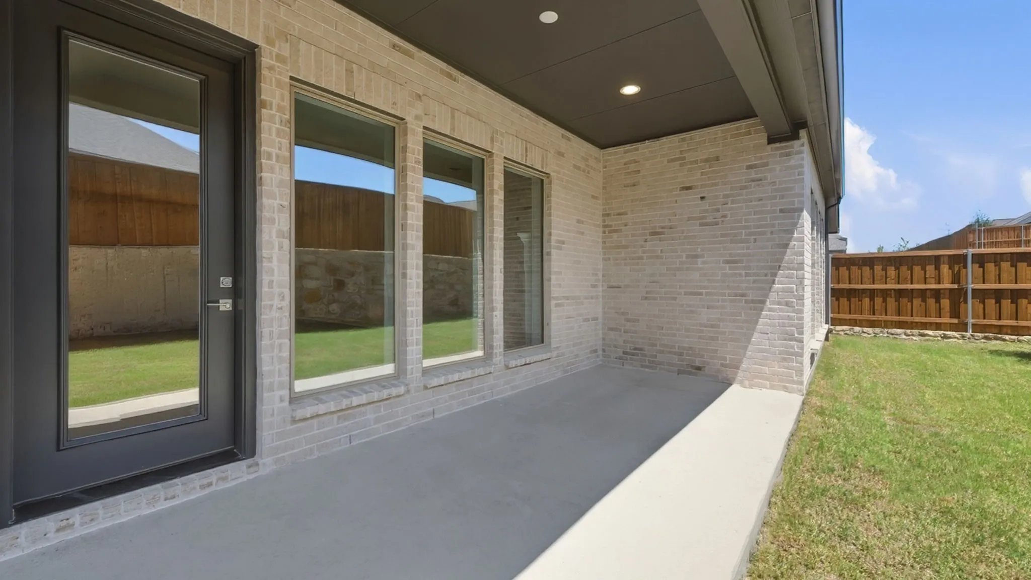Single Family Residence For Sale in Collin County , 1713 Hillside Stroll Drive, Lavon, Texas 75166, 4 Bedroom, 3 Bathroom, 2 Garage spaces, 2,513 Sqft, built in 2026, New Construction - Incomplete, mls#21251231, Real Estate Agent in Lavon, Homes For Sale in Collin county, Homes For Sale in Lavon, Realtor in Lavon Texas, Real Estate Brokerage Independent Realty Texas, Luminita Cordes Realtor