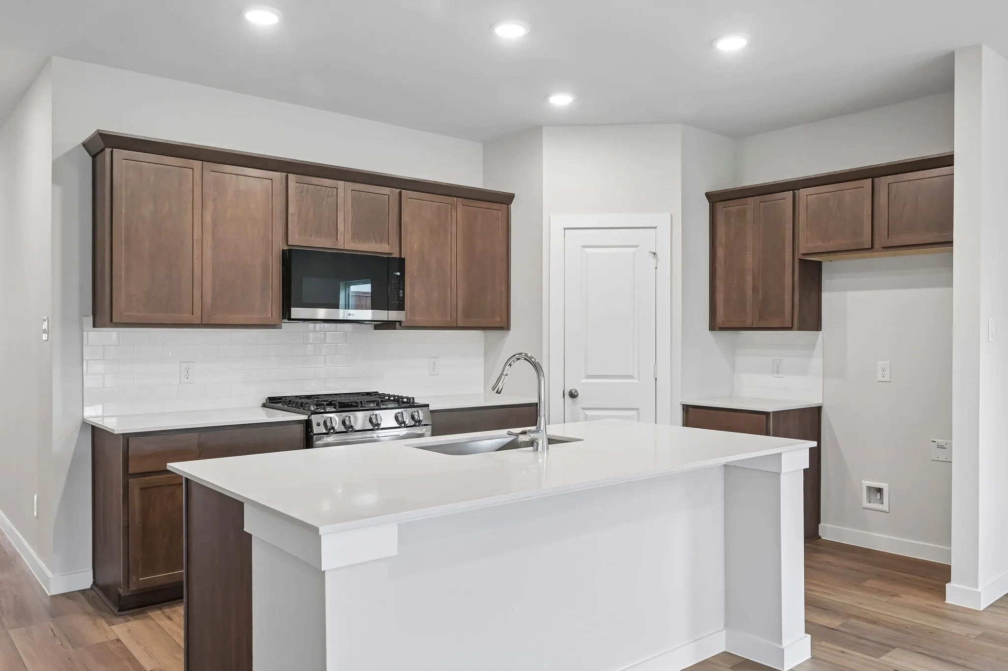 Single Family Residence For Sale in Grayson County , 2209 Trailside Drive, Sherman, Texas 75092, 4 Bedroom, 3 Bathroom, 2 Garage spaces, 2,013 Sqft, built in 2026, New Construction - Incomplete, mls#21251239, Real Estate Agent in Sherman, Homes For Sale in Grayson county, Homes For Sale in Sherman, Realtor in Sherman Texas, Real Estate Brokerage Independent Realty Texas, Luminita Cordes Realtor