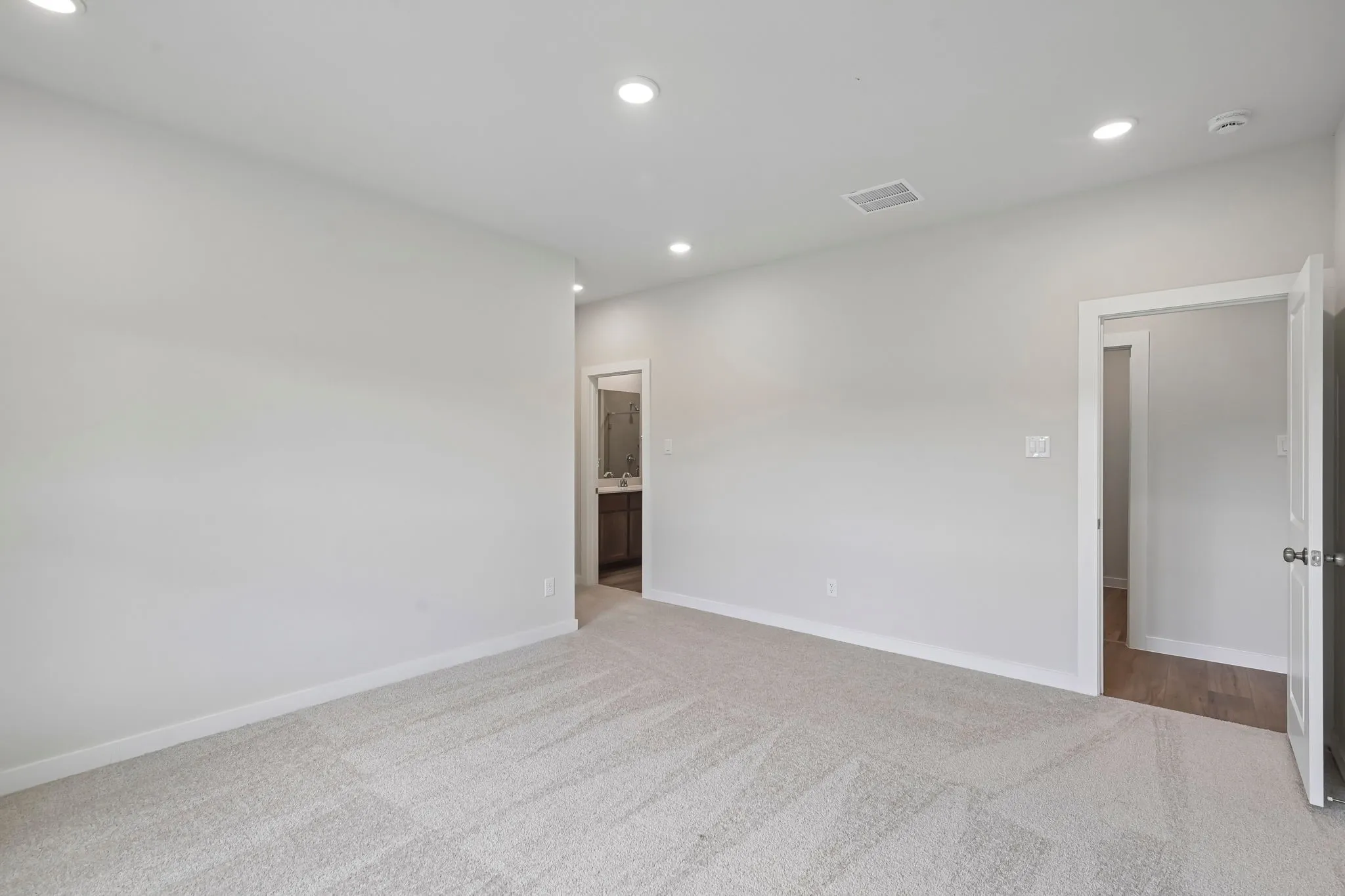 Single Family Residence For Sale in Grayson County , 2209 Trailside Drive, Sherman, Texas 75092, 4 Bedroom, 3 Bathroom, 2 Garage spaces, 2,013 Sqft, built in 2026, New Construction - Incomplete, mls#21251239, Real Estate Agent in Sherman, Homes For Sale in Grayson county, Homes For Sale in Sherman, Realtor in Sherman Texas, Real Estate Brokerage Independent Realty Texas, Luminita Cordes Realtor