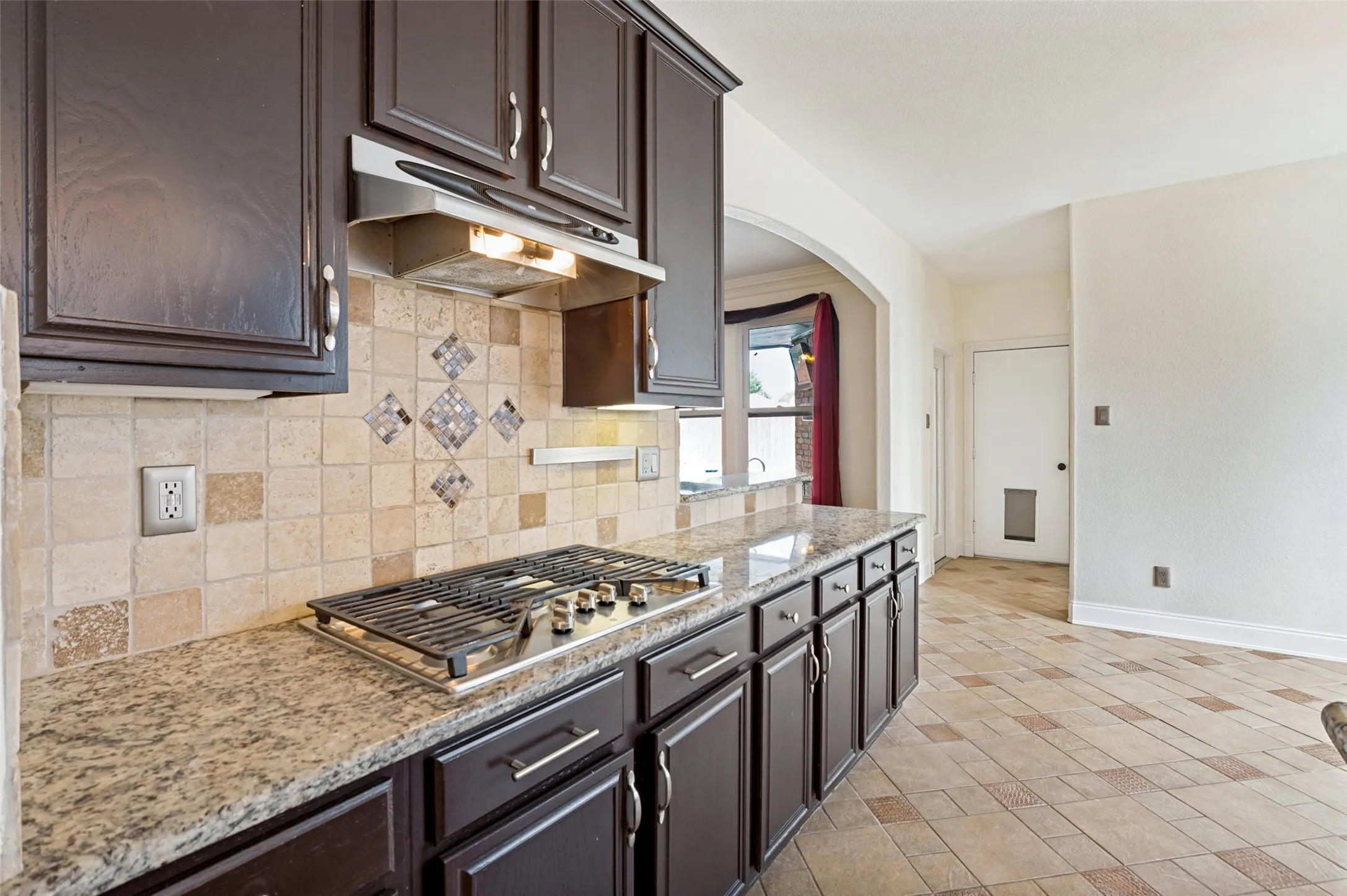 Single Family Residence For Sale in Denton County , 3608 Cottonwood Springs Drive, The Colony, Texas 75056, 5 Bedroom, 3 Bathroom, 2 Garage spaces, 2,685 Sqft, built in 1997, Preowned, mls#21250478, Real Estate Agent in The Colony, Homes For Sale in Denton county, Homes For Sale in The Colony, Realtor in The Colony Texas, Real Estate Brokerage Independent Realty Texas, Luminita Cordes Realtor