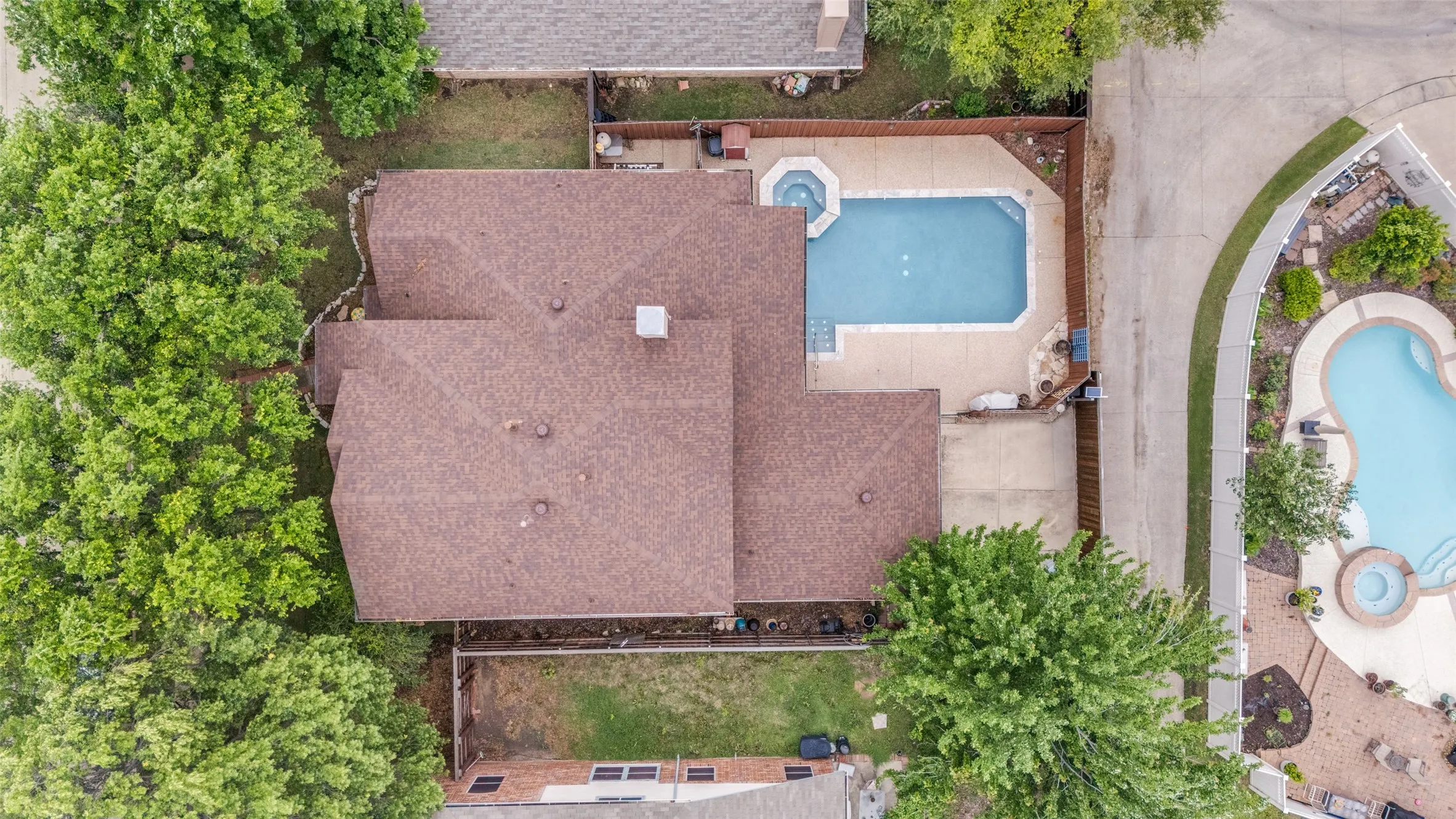 Single Family Residence For Sale in Denton County , 3608 Cottonwood Springs Drive, The Colony, Texas 75056, 5 Bedroom, 3 Bathroom, 2 Garage spaces, 2,685 Sqft, built in 1997, Preowned, mls#21250478, Real Estate Agent in The Colony, Homes For Sale in Denton county, Homes For Sale in The Colony, Realtor in The Colony Texas, Real Estate Brokerage Independent Realty Texas, Luminita Cordes Realtor
