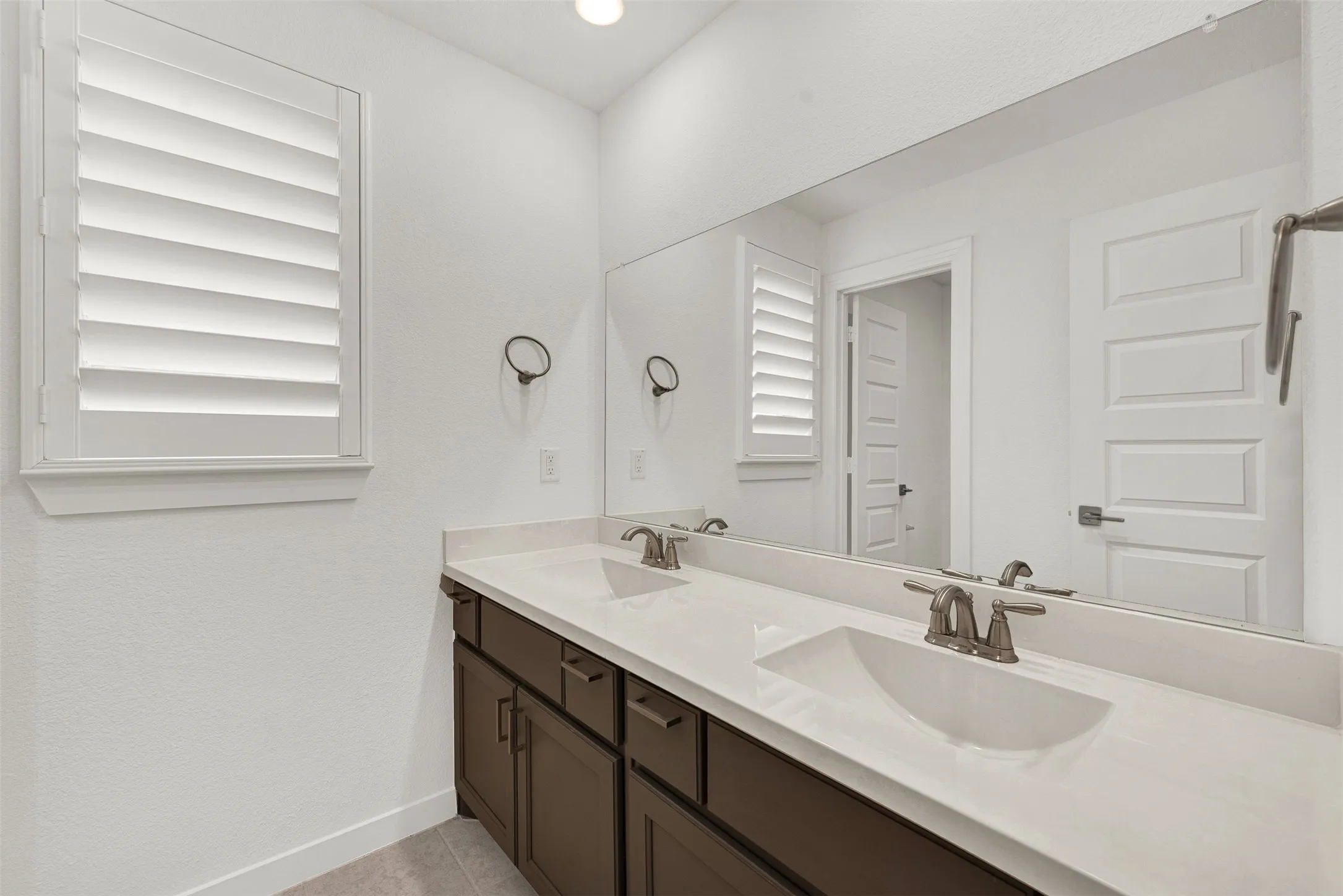 Single Family Residence For Sale in Collin County , 2505 Solomons Place, Wylie, Texas 75098, 4 Bedroom, 3 Bathroom, 2 Garage spaces, 2,985 Sqft, built in 2020, mls#21250784, Real Estate Agent in Wylie, Homes For Sale in Collin county, Homes For Sale in Wylie, Realtor in Wylie Texas, Real Estate Brokerage Independent Realty Texas, Luminita Cordes Realtor