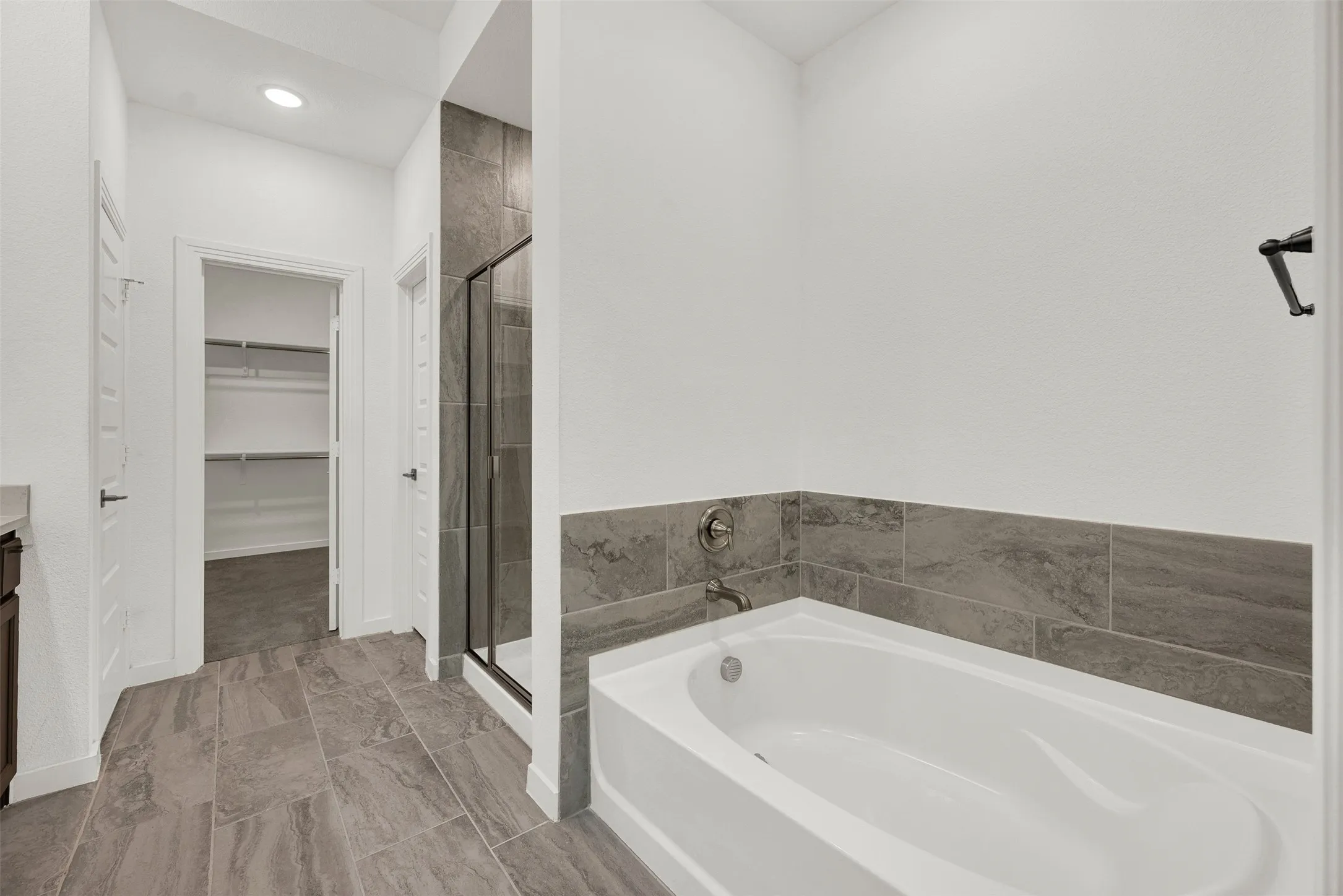 Single Family Residence For Sale in Collin County , 2505 Solomons Place, Wylie, Texas 75098, 4 Bedroom, 3 Bathroom, 2 Garage spaces, 2,985 Sqft, built in 2020, mls#21250784, Real Estate Agent in Wylie, Homes For Sale in Collin county, Homes For Sale in Wylie, Realtor in Wylie Texas, Real Estate Brokerage Independent Realty Texas, Luminita Cordes Realtor