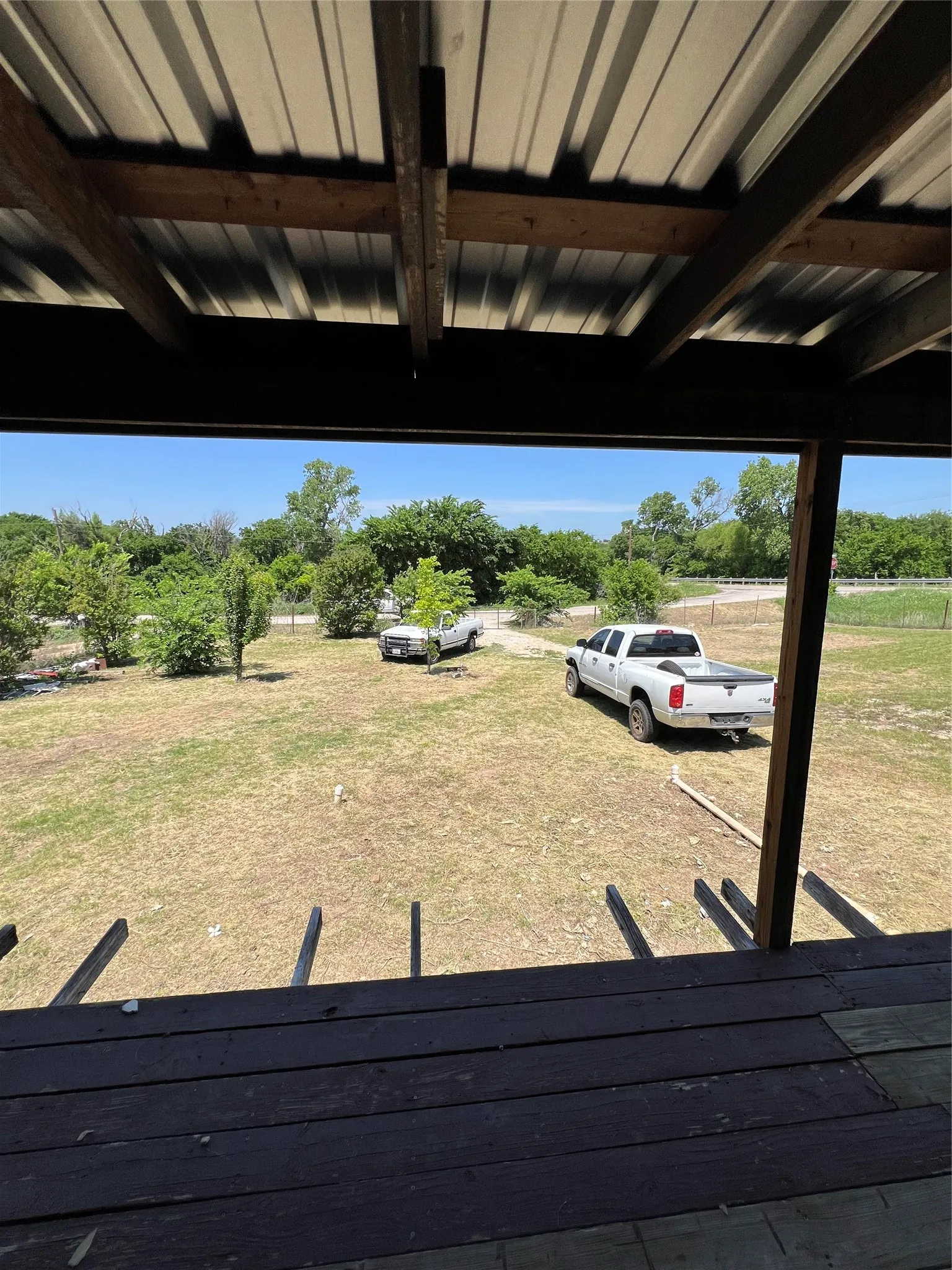Manufactured Home For Sale in Hood County , 4215 Lanark Drive, Cresson, Texas 76035, 2 Bedroom, 2 Bathroom, Garage spaces, 960 Sqft, built in 2013, Preowned, Price $134,500, mls#21250266, Real Estate Agent in Cresson, Homes For Sale in Hood county, Homes For Sale in Cresson, Realtor in Cresson Texas, Real Estate Brokerage Independent Realty Texas, Luminita Cordes Realtor