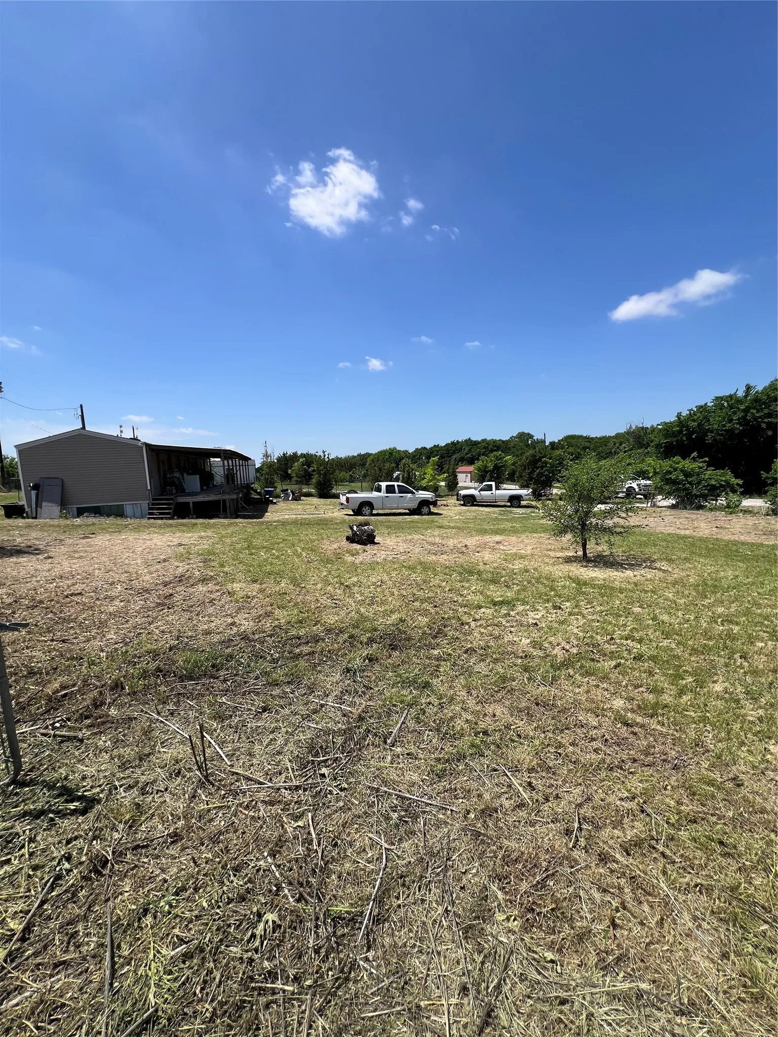 Manufactured Home For Sale in Hood County , 4215 Lanark Drive, Cresson, Texas 76035, 2 Bedroom, 2 Bathroom, Garage spaces, 960 Sqft, built in 2013, Preowned, Price $134,500, mls#21250266, Real Estate Agent in Cresson, Homes For Sale in Hood county, Homes For Sale in Cresson, Realtor in Cresson Texas, Real Estate Brokerage Independent Realty Texas, Luminita Cordes Realtor
