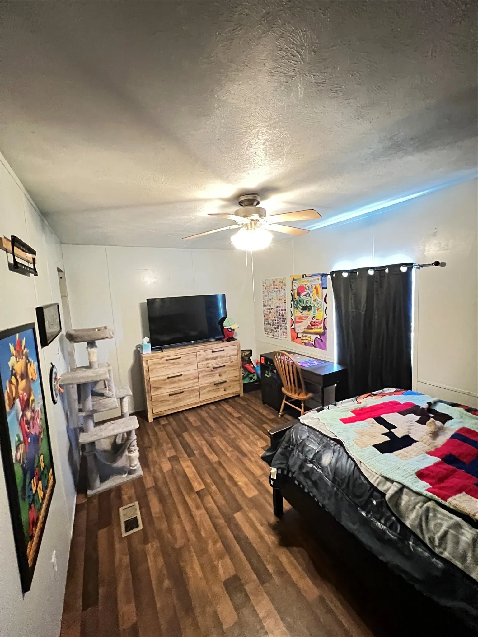 Manufactured Home For Sale in Hood County , 4215 Lanark Drive, Cresson, Texas 76035, 2 Bedroom, 2 Bathroom, Garage spaces, 960 Sqft, built in 2013, Preowned, Price $134,500, mls#21250266, Real Estate Agent in Cresson, Homes For Sale in Hood county, Homes For Sale in Cresson, Realtor in Cresson Texas, Real Estate Brokerage Independent Realty Texas, Luminita Cordes Realtor