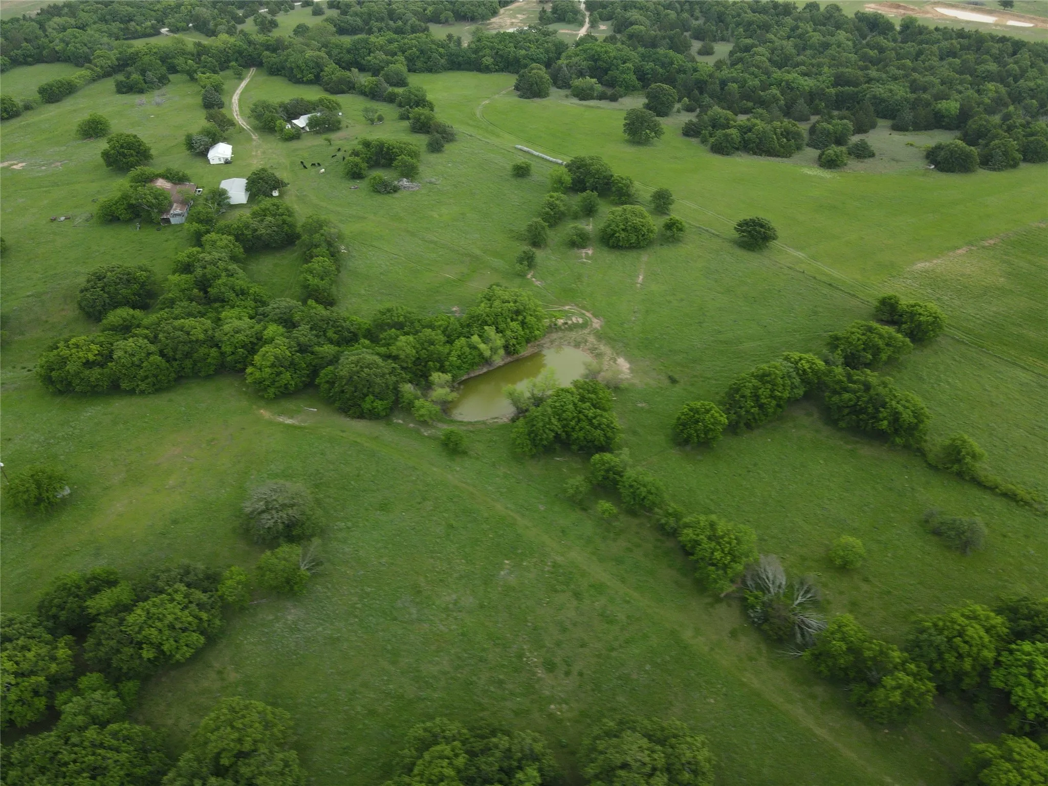 Farm For Sale in Montague County , 5444 Well Service Road, Bowie, Texas 76230, 2 Bedroom, 1 Bathroom, Garage spaces, 1,026 Sqft, built in 0, Preowned, mls#21242839, Real Estate Agent in Bowie, Homes For Sale in Montague county, Homes For Sale in Bowie, Realtor in Bowie Texas, Real Estate Brokerage Independent Realty Texas, Luminita Cordes Realtor