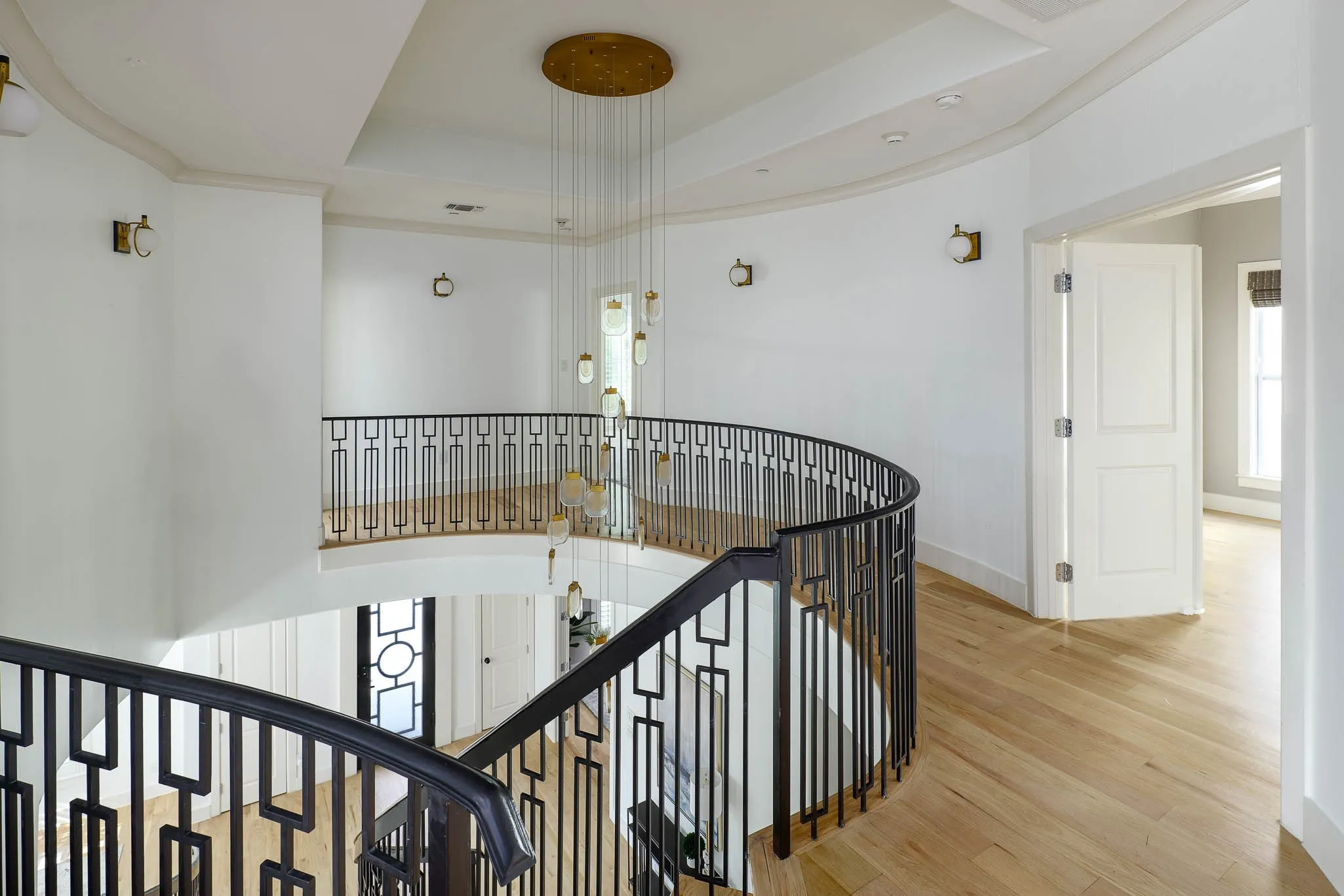 Single Family Residence For Sale in Dallas County , 4085 Amherst Avenue, University Park, Texas 75225, 5 Bedroom, 7 Bathroom, 2 Garage spaces, 5,127 Sqft, built in 2016, Preowned, mls#21250234, Real Estate Agent in University Park, Homes For Sale in Dallas county, Homes For Sale in University Park, Realtor in University Park Texas, Real Estate Brokerage Independent Realty Texas, Luminita Cordes Realtor