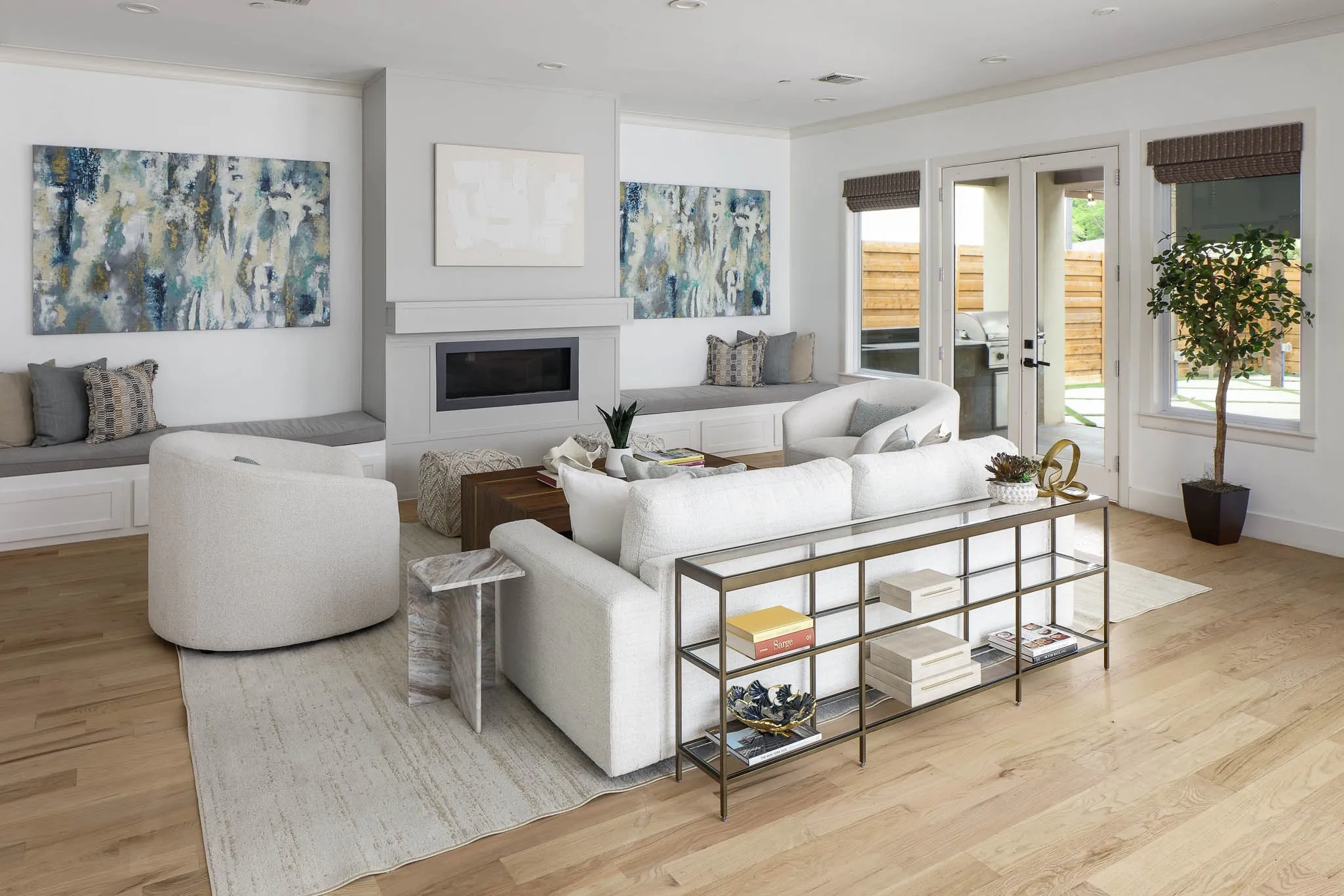 Single Family Residence For Sale in Dallas County , 4085 Amherst Avenue, University Park, Texas 75225, 5 Bedroom, 7 Bathroom, 2 Garage spaces, 5,127 Sqft, built in 2016, Preowned, mls#21250234, Real Estate Agent in University Park, Homes For Sale in Dallas county, Homes For Sale in University Park, Realtor in University Park Texas, Real Estate Brokerage Independent Realty Texas, Luminita Cordes Realtor