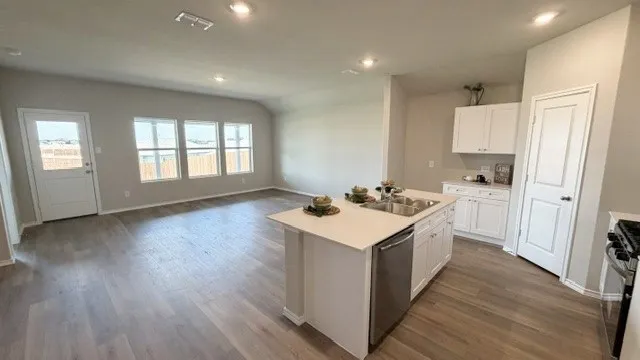 Single Family Residence For Sale in Wise County , 177 MLM Parkway, Bridgeport, Texas 76426, 4 Bedroom, 2 Bathroom, 2 Garage spaces, 1,827 Sqft, built in 2026, New Construction - Complete, mls#21250277, Real Estate Agent in Bridgeport, Homes For Sale in Wise county, Homes For Sale in Bridgeport, Realtor in Bridgeport Texas, Real Estate Brokerage Independent Realty Texas, Luminita Cordes Realtor