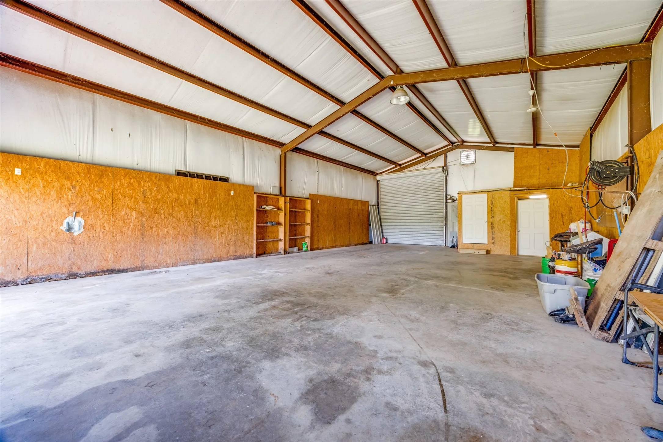 40x50 Shop with half bath and electric