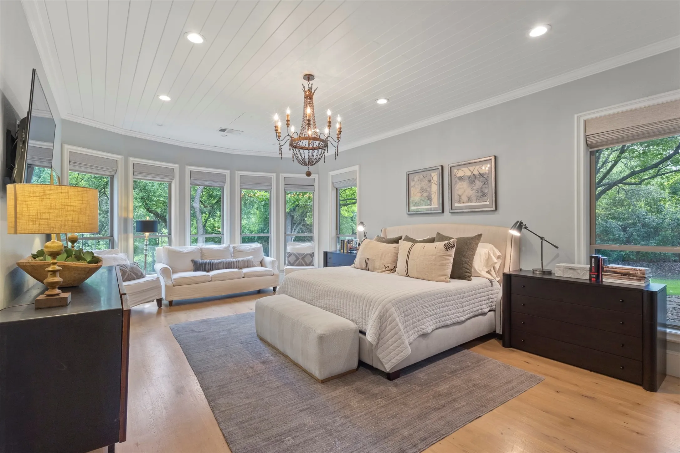 Single Family Residence For Sale in Collin County , 8663 Elm Court, Frisco, Texas 75033, 4 Bedroom, 5 Bathroom, 3 Garage spaces, 4,493 Sqft, built in 1986, Preowned, mls#21251075, Real Estate Agent in Frisco, Homes For Sale in Collin county, Homes For Sale in Frisco, Realtor in Frisco Texas, Real Estate Brokerage Independent Realty Texas, Luminita Cordes Realtor