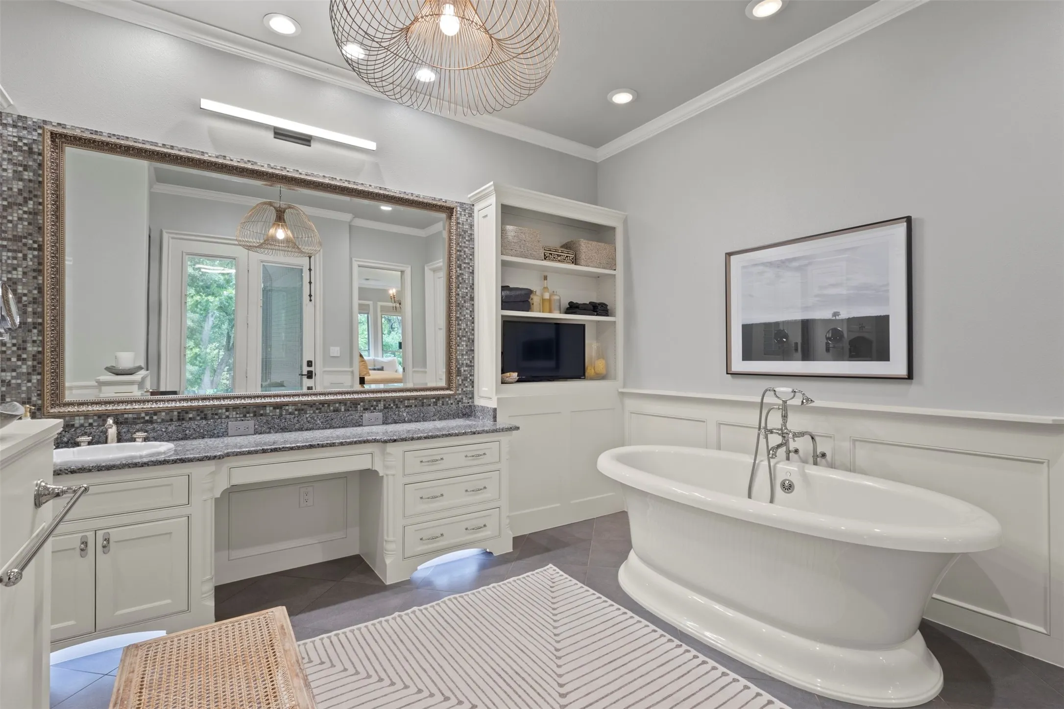 Single Family Residence For Sale in Collin County , 8663 Elm Court, Frisco, Texas 75033, 4 Bedroom, 5 Bathroom, 3 Garage spaces, 4,493 Sqft, built in 1986, Preowned, mls#21251075, Real Estate Agent in Frisco, Homes For Sale in Collin county, Homes For Sale in Frisco, Realtor in Frisco Texas, Real Estate Brokerage Independent Realty Texas, Luminita Cordes Realtor