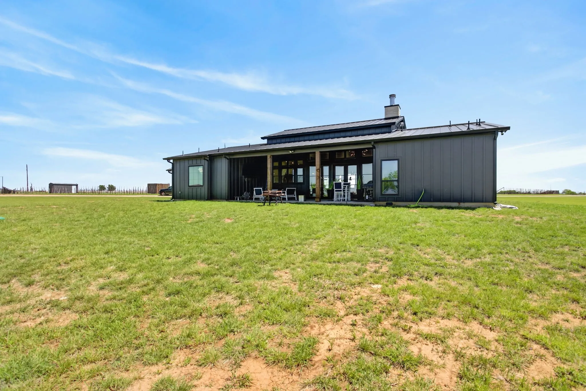 Single Family Residence For Sale in Jack County , 6384 US HWY 281 S, Jacksboro, Texas 76458, 4 Bedrooms, 4 Bathrooms, Garage spaces, 2,553 Sqft, built in 2023, Preowned, Price $1,650,000, mls#21250890, Real Estate Agent in Jacksboro, Homes For Sale in Jack county, Homes For Sale in Jacksboro, Realtor in Jacksboro Texas, Real Estate Brokerage Independent Realty Texas, Luminita Cordes Realtor