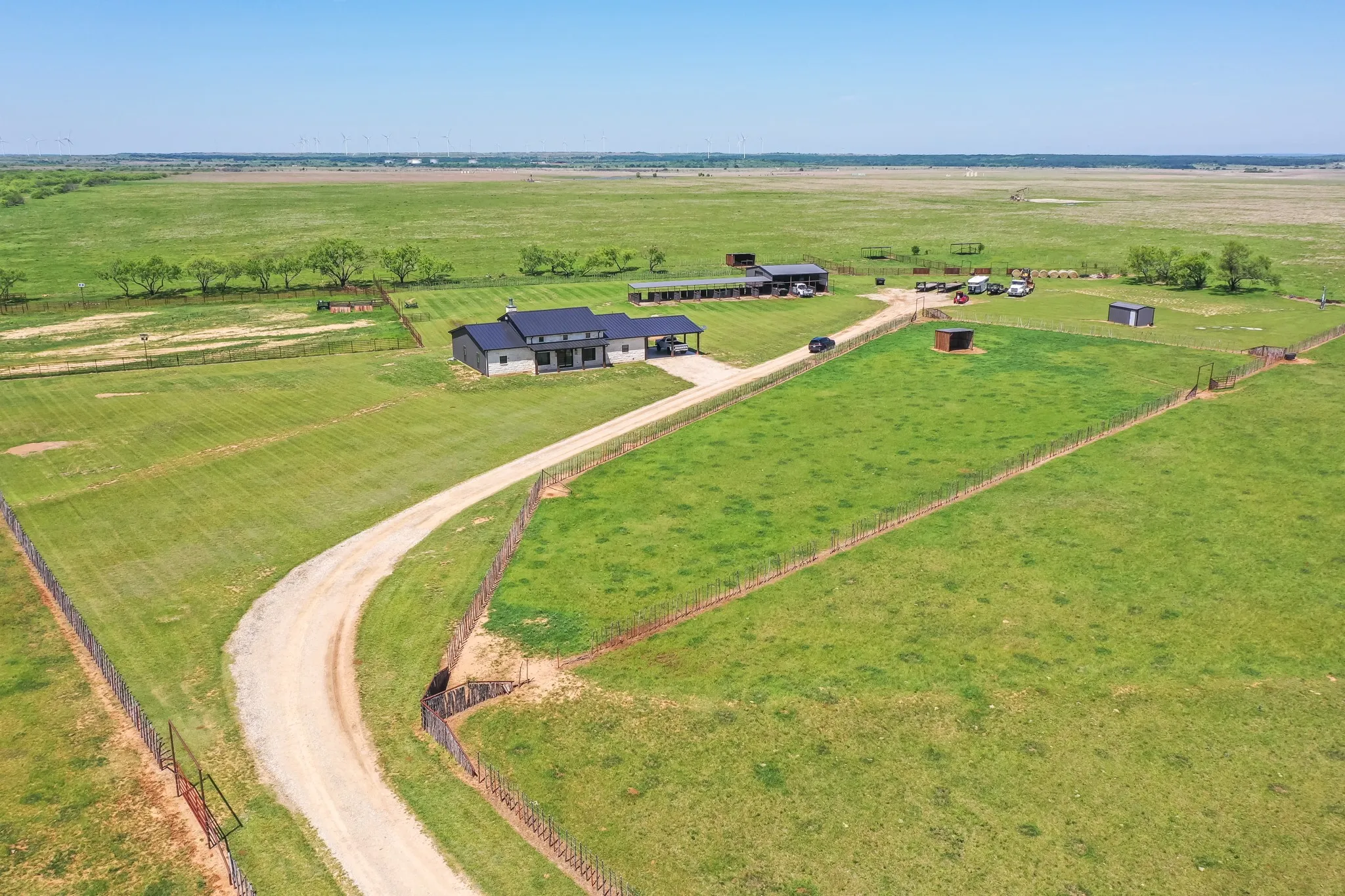 Single Family Residence For Sale in Jack County , 6384 US HWY 281 S, Jacksboro, Texas 76458, 4 Bedrooms, 4 Bathrooms, Garage spaces, 2,553 Sqft, built in 2023, Preowned, Price $1,650,000, mls#21250890, Real Estate Agent in Jacksboro, Homes For Sale in Jack county, Homes For Sale in Jacksboro, Realtor in Jacksboro Texas, Real Estate Brokerage Independent Realty Texas, Luminita Cordes Realtor