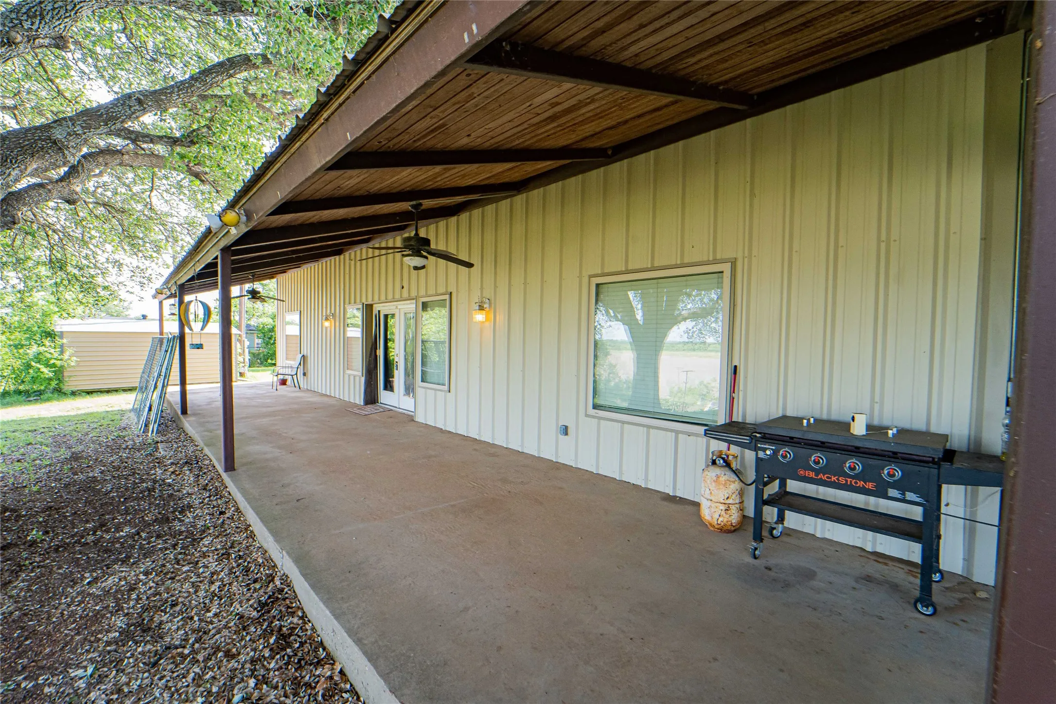 Single Family Residence For Sale in Stephens County , 6574 County Road 322, Breckenridge, Texas 76424, 3 Bedroom, 2 Bathroom, 1 Garage spaces, 1,944 Sqft, built in 2010, Price $424,500, mls#21250683, Real Estate Agent in Breckenridge, Homes For Sale in Stephens county, Homes For Sale in Breckenridge, Realtor in Breckenridge Texas, Real Estate Brokerage Independent Realty Texas, Luminita Cordes Realtor