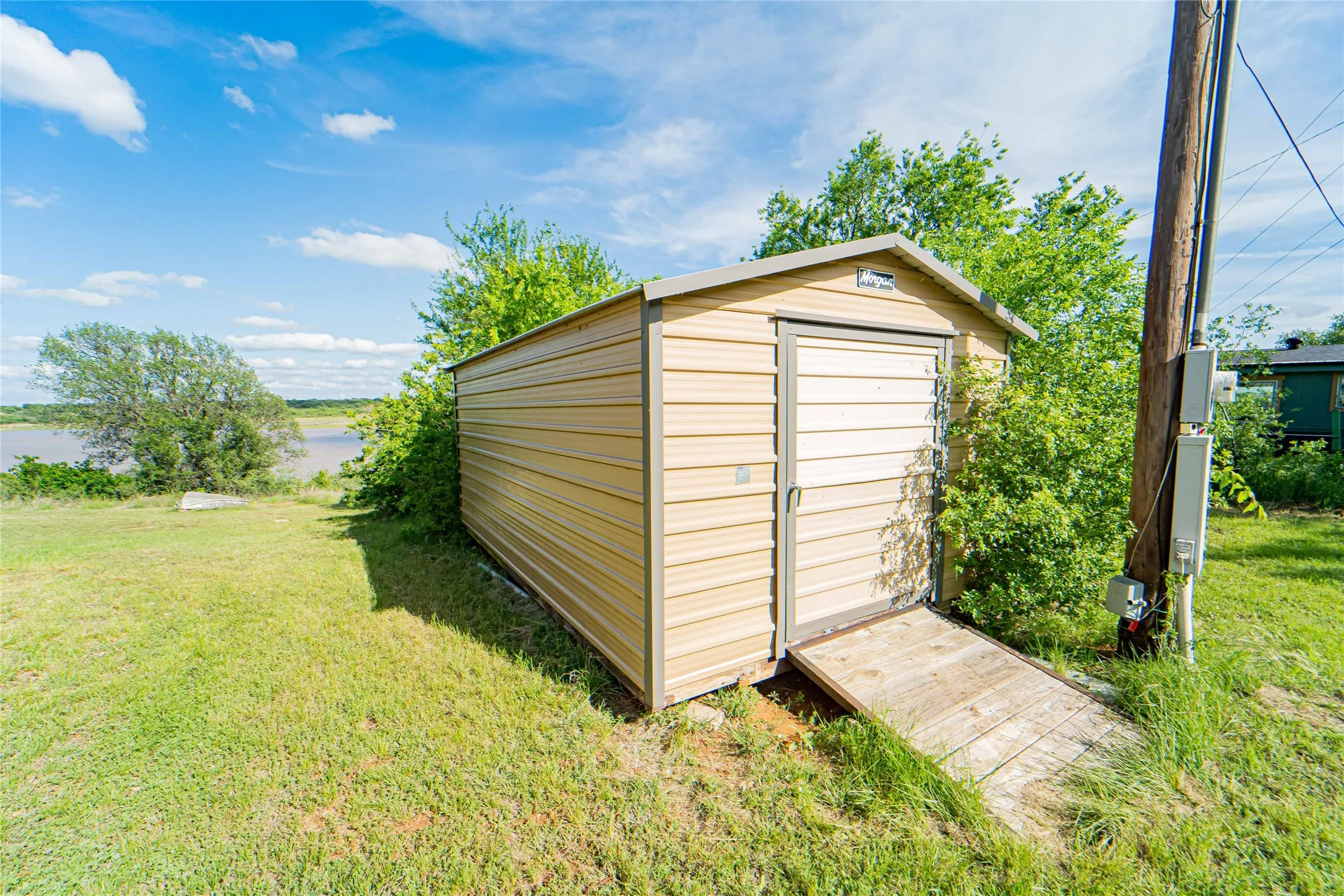 Single Family Residence For Sale in Stephens County , 6574 County Road 322, Breckenridge, Texas 76424, 3 Bedroom, 2 Bathroom, 1 Garage spaces, 1,944 Sqft, built in 2010, Price $424,500, mls#21250683, Real Estate Agent in Breckenridge, Homes For Sale in Stephens county, Homes For Sale in Breckenridge, Realtor in Breckenridge Texas, Real Estate Brokerage Independent Realty Texas, Luminita Cordes Realtor