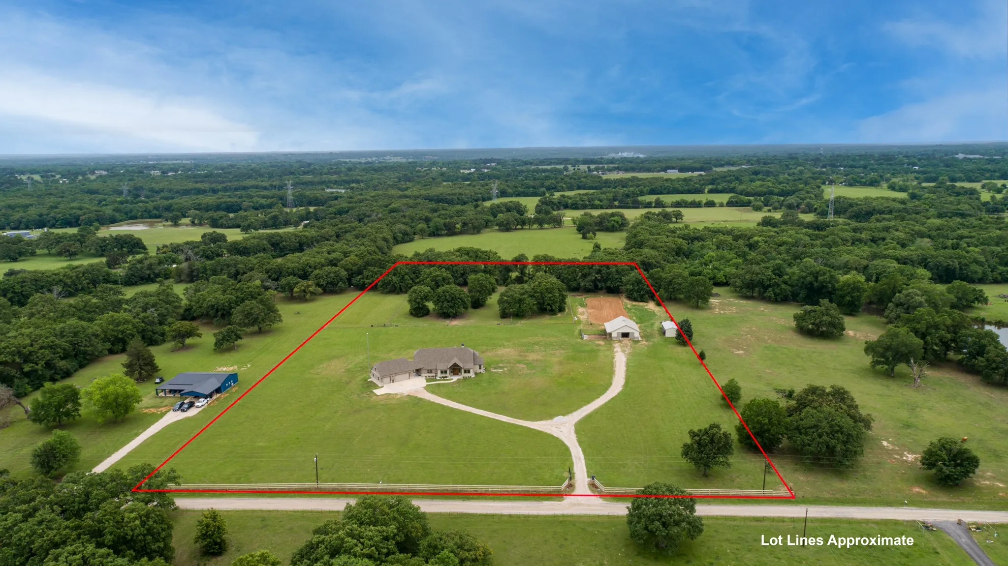 Single Family Residence For Sale in Van Zandt County , 3317 Vz County Road 1804, Grand Saline, Texas 75140, 3 Bedroom, 4 Bathroom, 3 Garage spaces, 3,080 Sqft, built in 2022, mls#21251060, Real Estate Agent in Grand Saline, Homes For Sale in Van Zandt county, Homes For Sale in Grand Saline, Realtor in Grand Saline Texas, Real Estate Brokerage Independent Realty Texas, Luminita Cordes Realtor