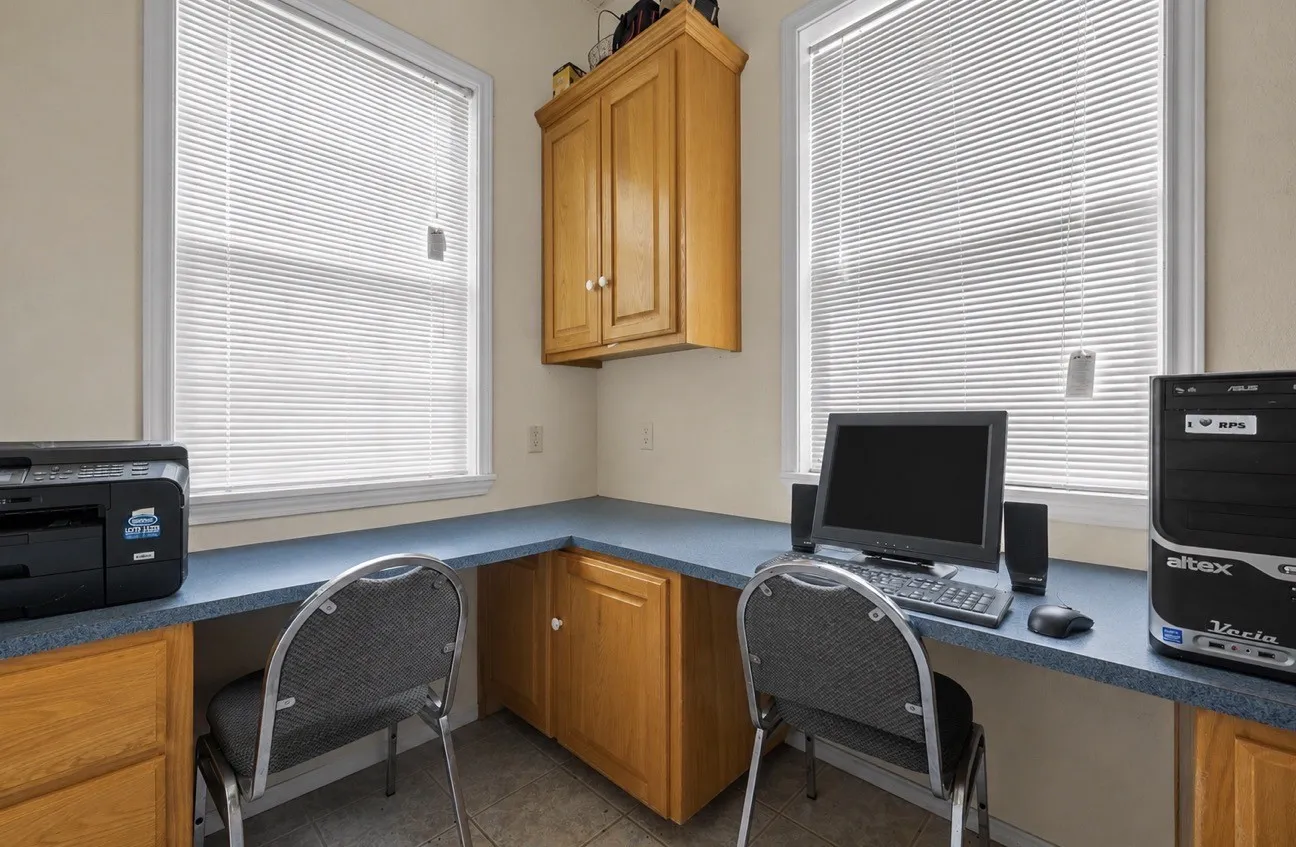 Garage Office