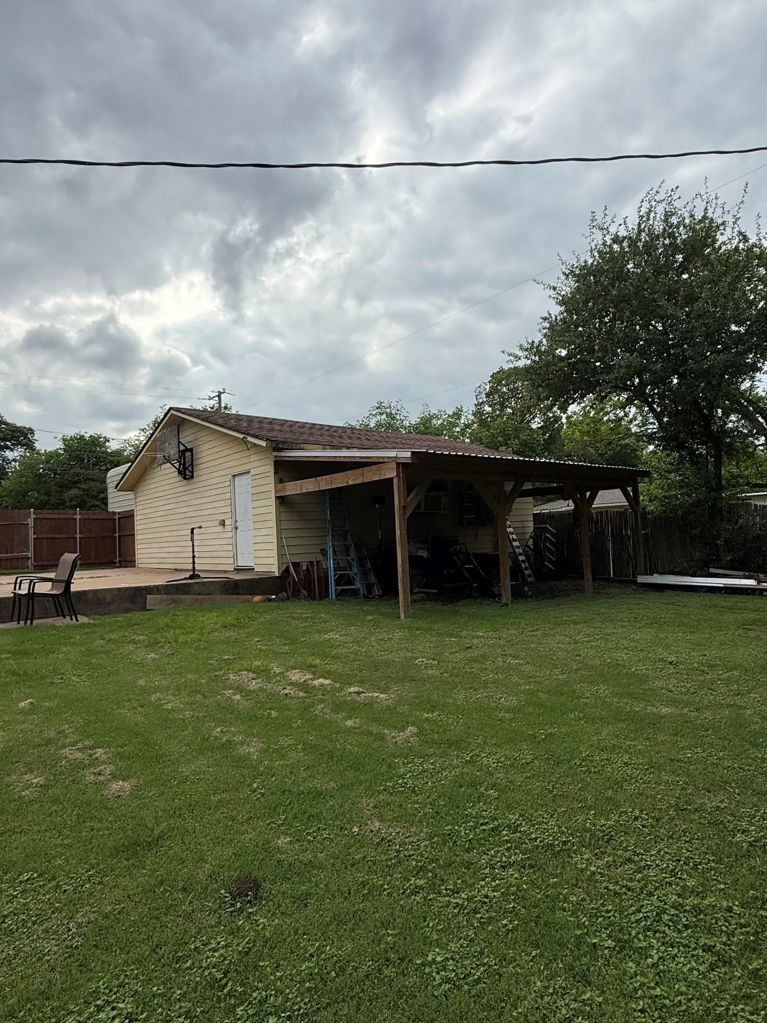 Enclosed Garage or Workshop