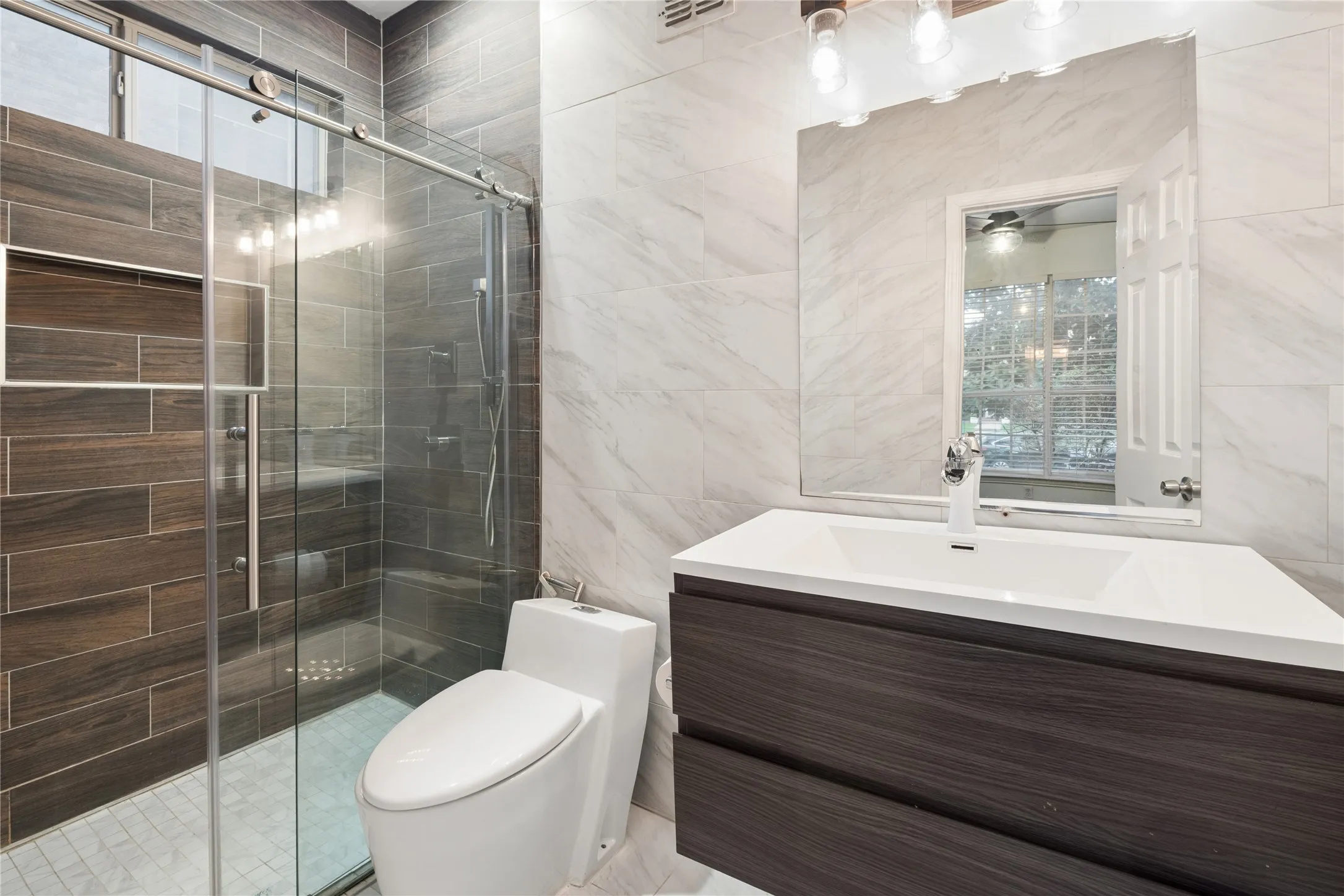 Downstairs Bathroom in Guest Bedroom