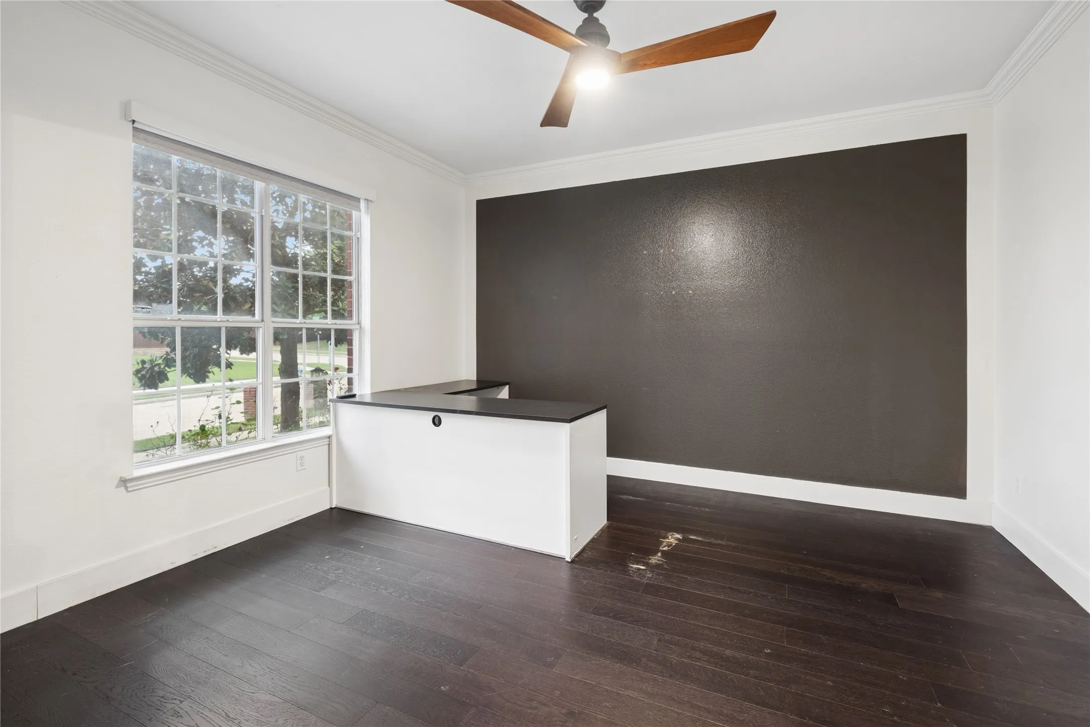 Single Family Residence For Sale in Collin County , 3905 Kite Meadow Drive, Plano, Texas 75074, 4 Bedroom, 4 Bathroom, 2 Garage spaces, 2,907 Sqft, built in 2000, mls#21245945, Real Estate Agent in Plano, Homes For Sale in Collin county, Homes For Sale in Plano, Realtor in Plano Texas, Real Estate Brokerage Independent Realty Texas, Luminita Cordes Realtor