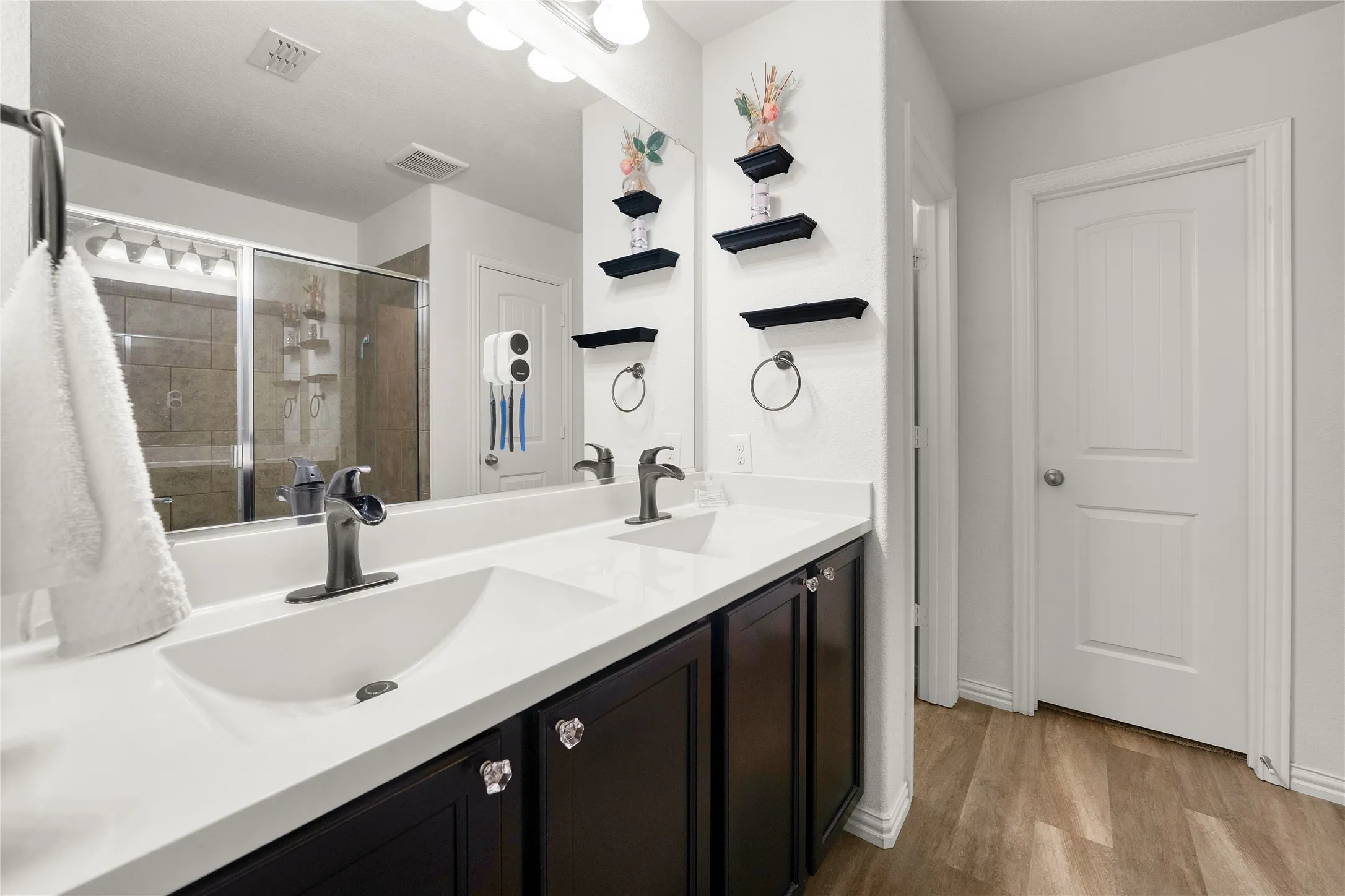 Single Family Residence For Sale in Collin County , 817 Spruce Lane, Princeton, Texas 75407, 4 Bedrooms, 2 Bathrooms, 2 Garage spaces, 1,838 Sqft, built in 2019, Preowned, Price $315,000, mls#21248495, Real Estate Agent in Princeton, Homes For Sale in Collin county, Homes For Sale in Princeton, Realtor in Princeton Texas, Real Estate Brokerage Independent Realty Texas, Luminita Cordes Realtor